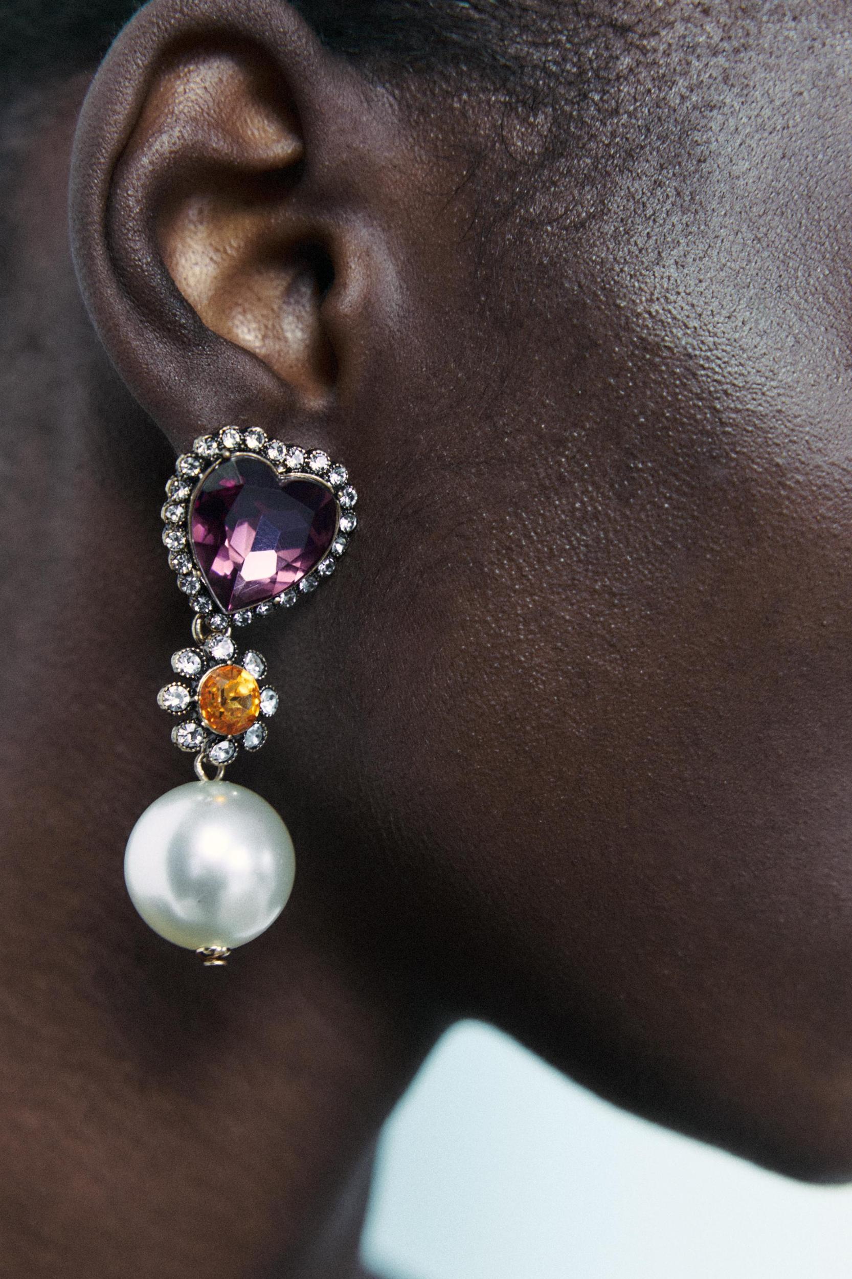 JEWELED HEART EARRINGS Product Image