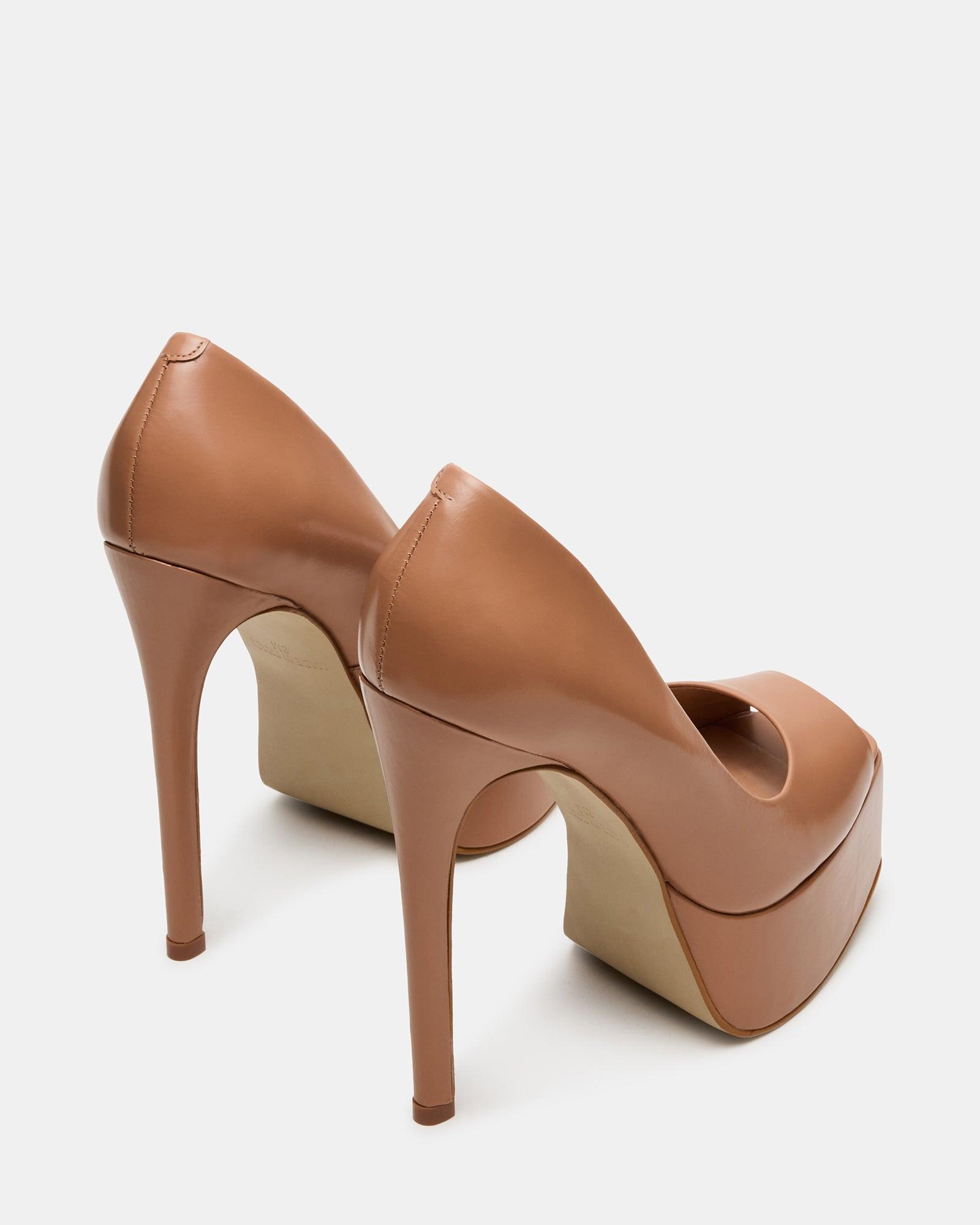 IVES BLUSH BOX LEATHER Female Product Image