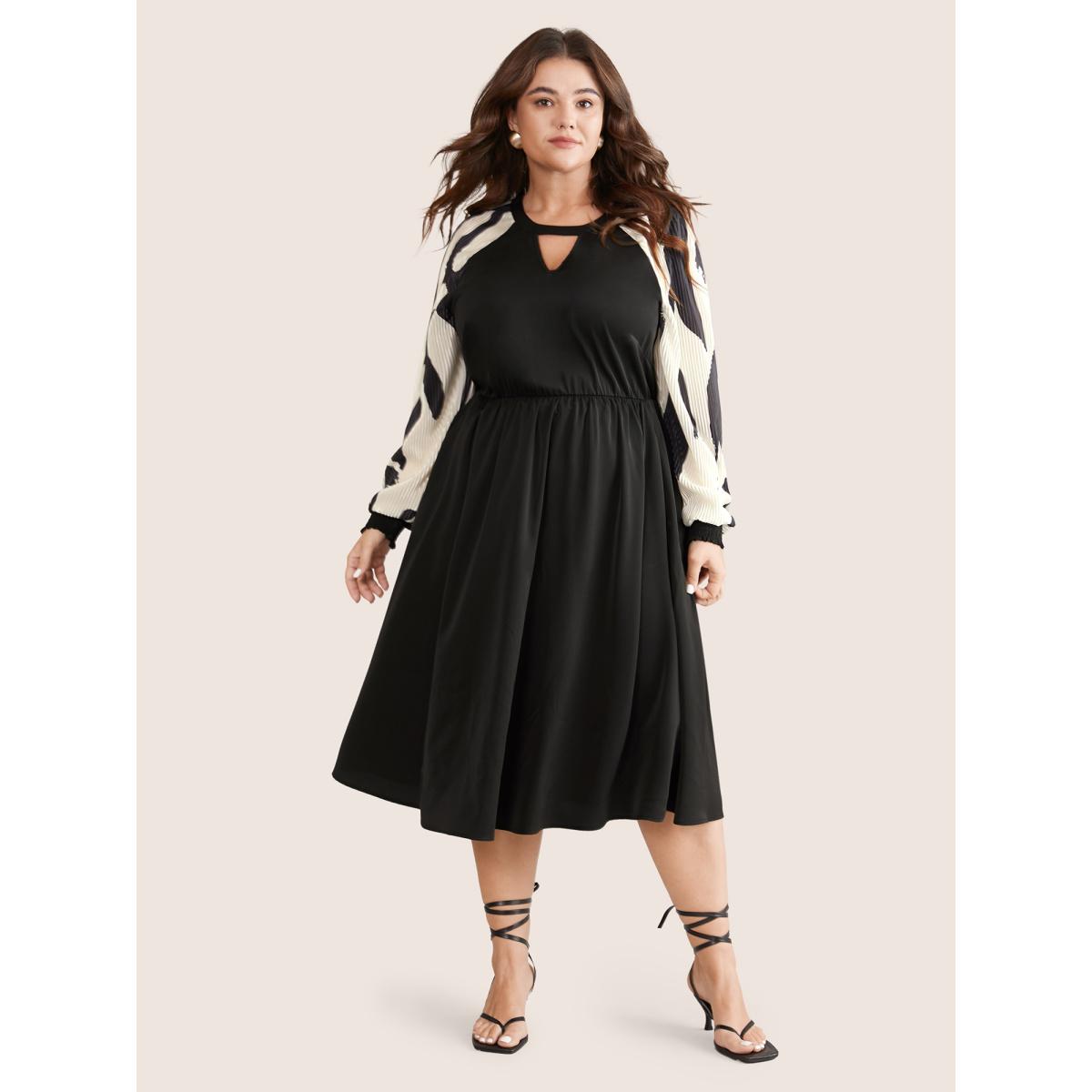 Plus Size Colorblock Keyhole Pleated Detail Shirred Dress Black Women Elegant Gathered Keyhole Cut-Out Long Sleeve Curvy Midi Dress BloomChic 30/6X Product Image