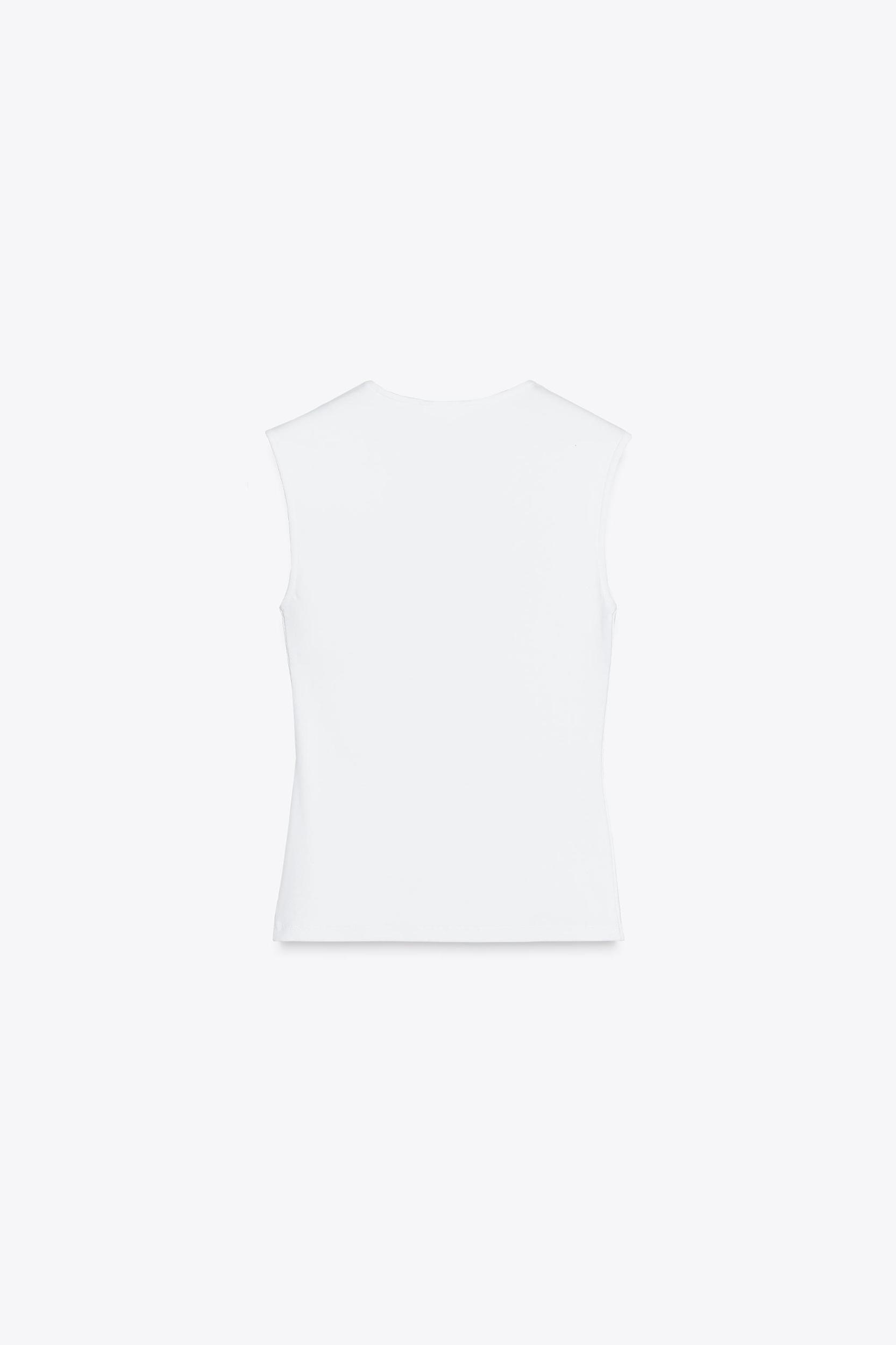 TANK TOP Product Image