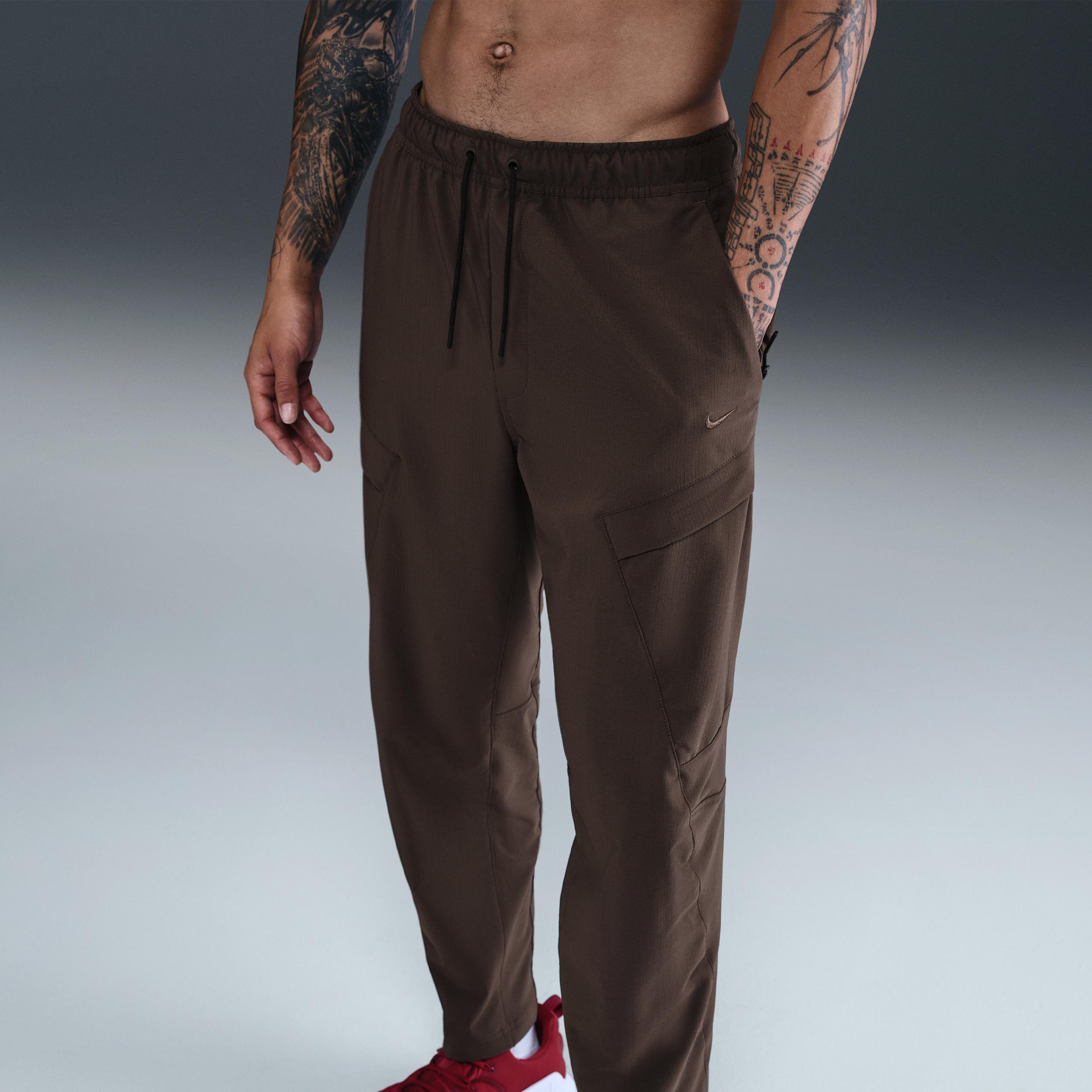 Nike Mens Unlimited Dri-FIT Versatile Cargo Pants | HJ3154-237 Product Image