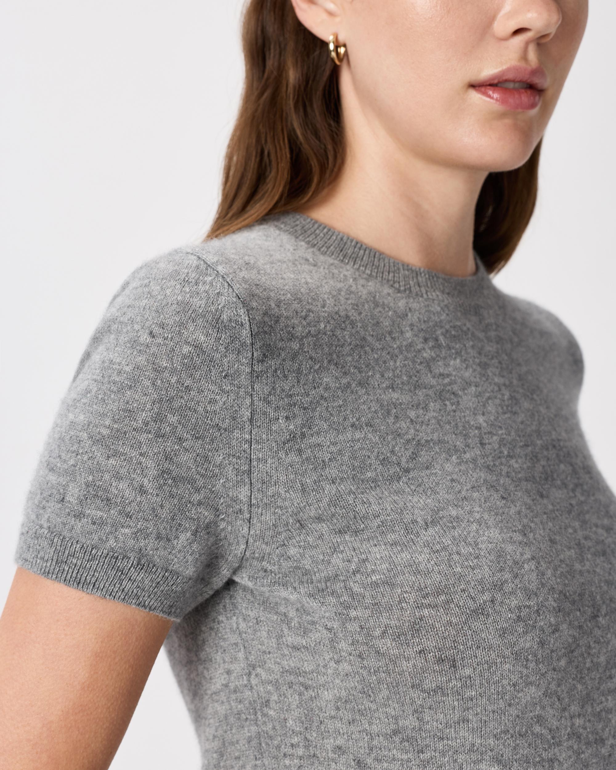 Quince | Women's Mongolian Cashmere T-Shirt Size XS Product Image