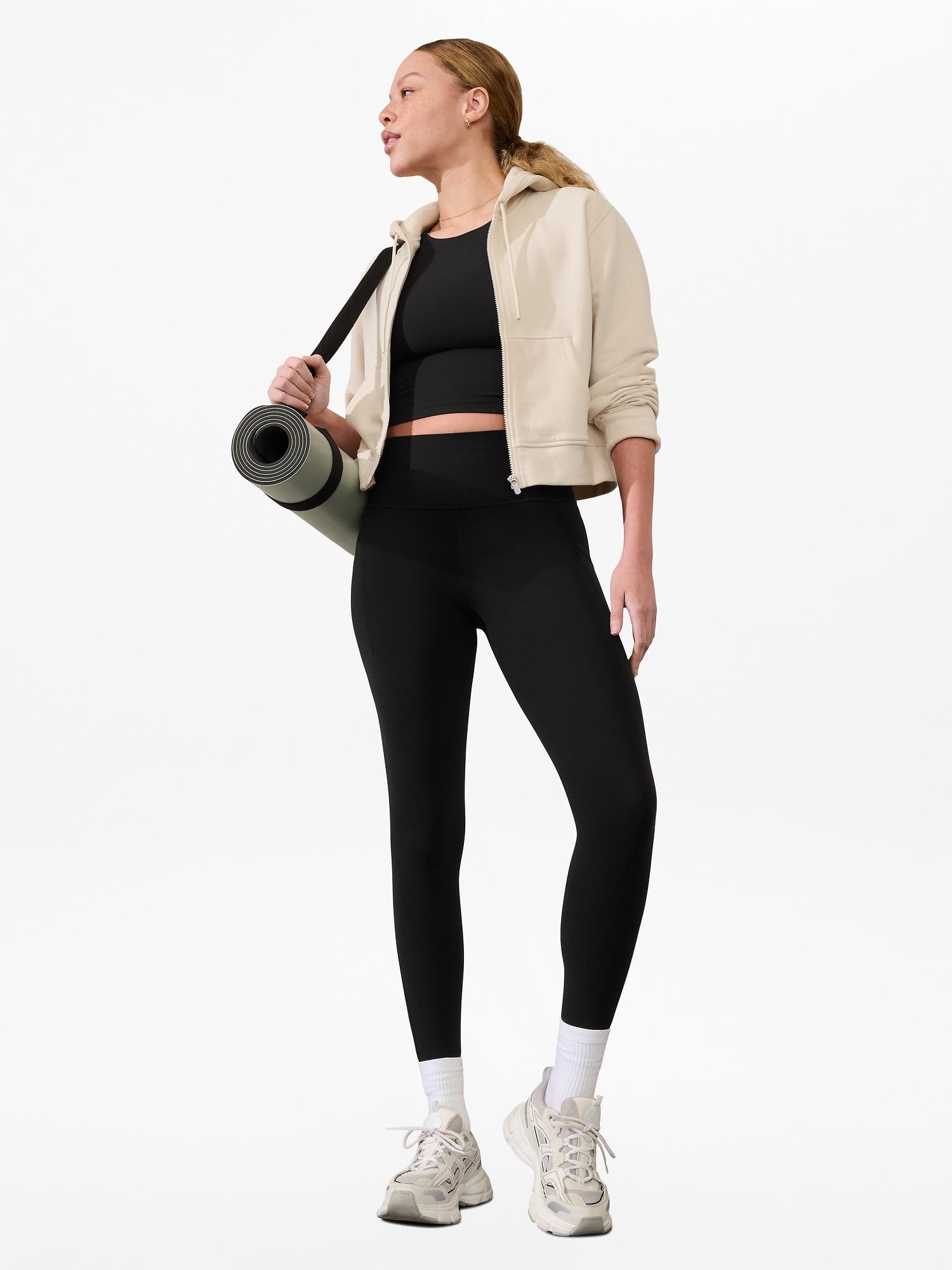 Purpose Crop Sports Bra D-DD Product Image