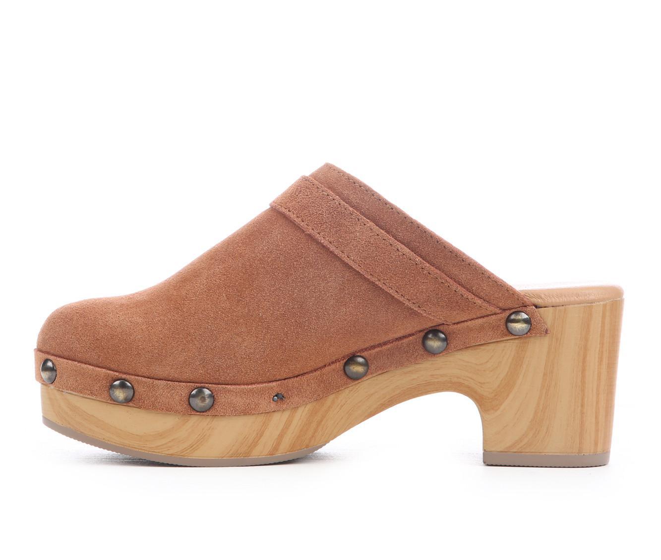 Women's Chinese Laundry Cindy Heeled Clogs Product Image