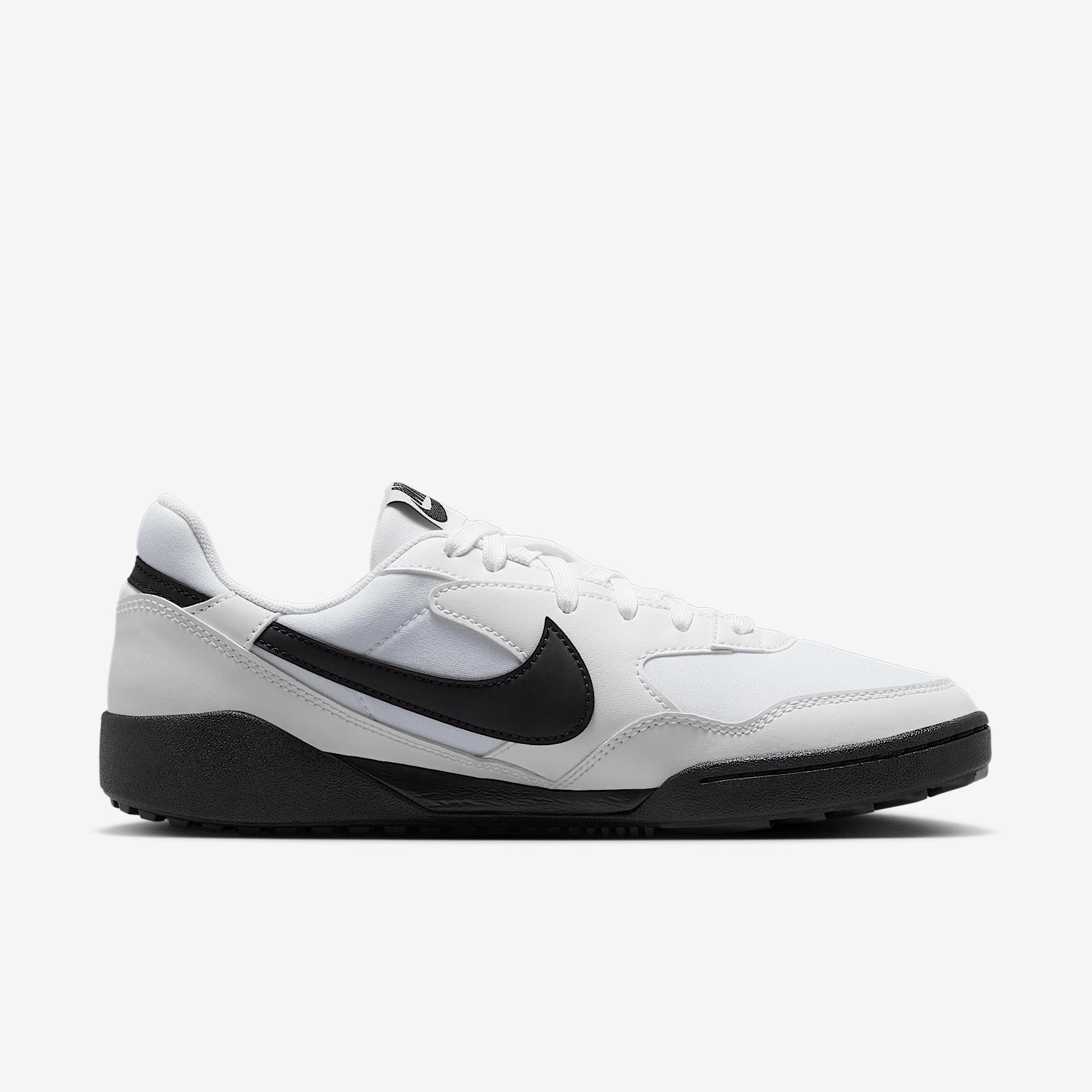 Nike Womens Terra Manta Shoes | HQ1940-100 Product Image