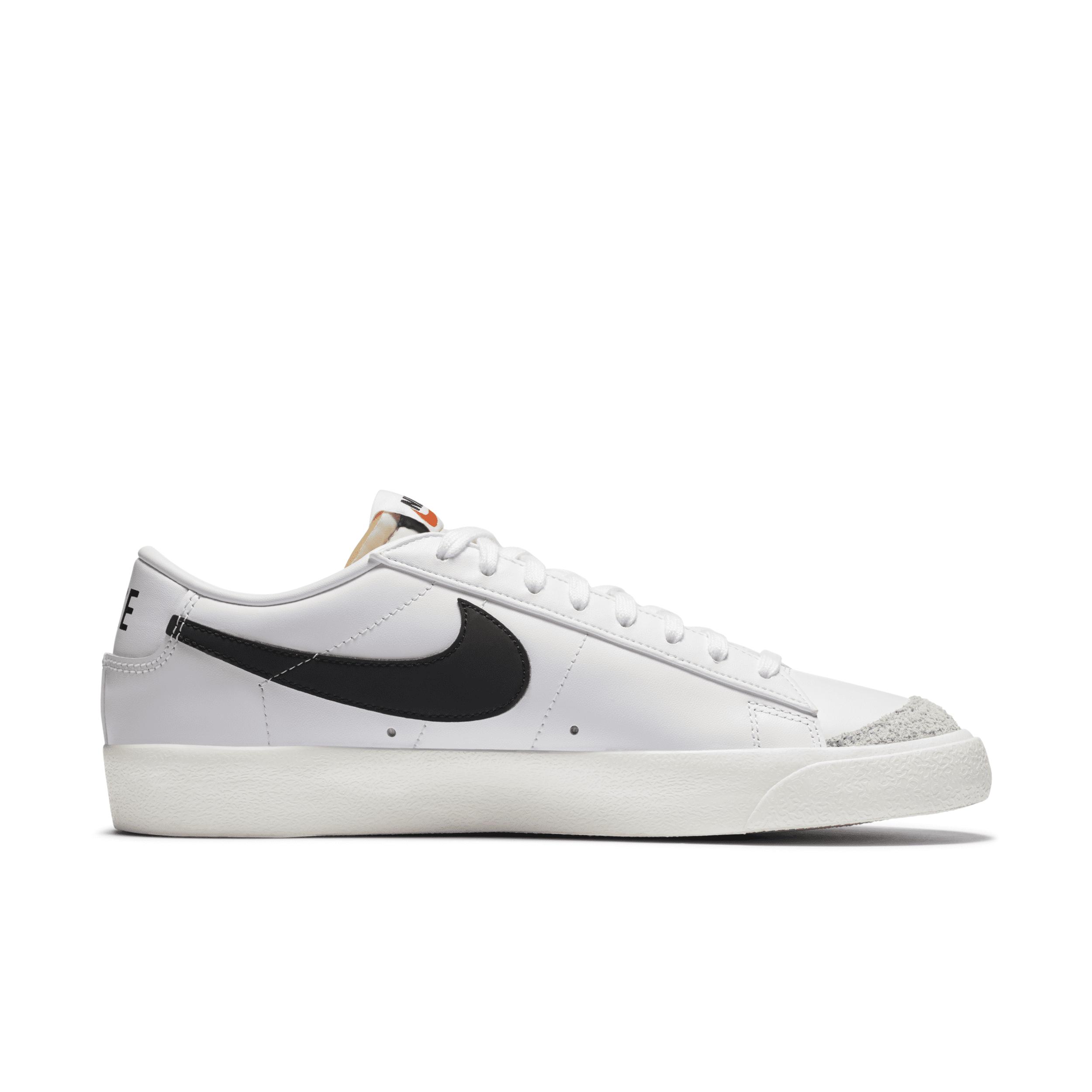 Nike Mens Blazer Low 77 Vintage Shoes | DA6364-101 Product Image