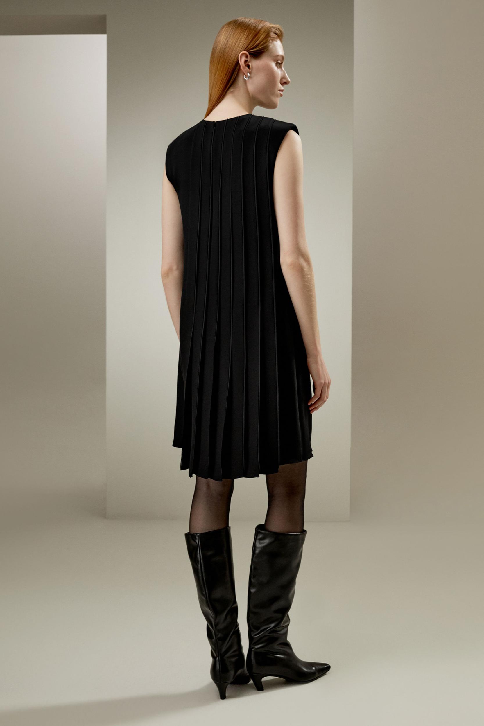 Sleeveless accordion pleated silk dress Product Image