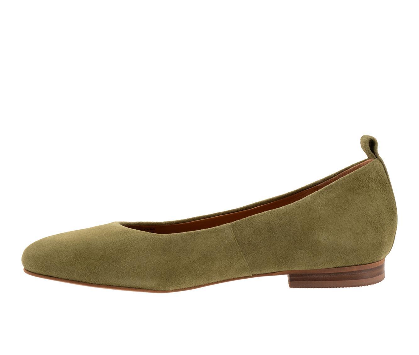 Women's Softwalk Kiris Flats Product Image