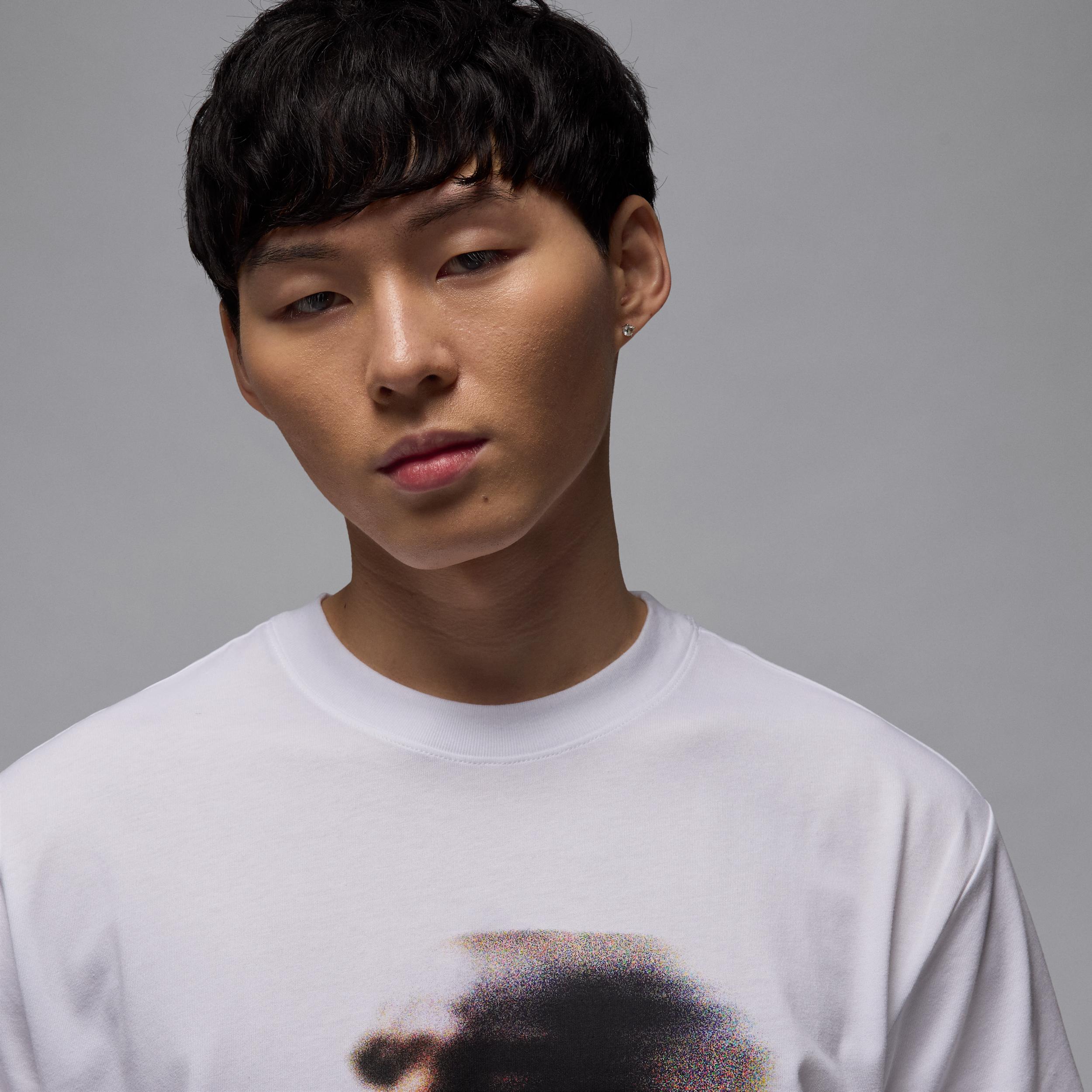 Mens Jordan Sport Dri-FIT Graphic T-Shirt | HQ8966-100 Product Image