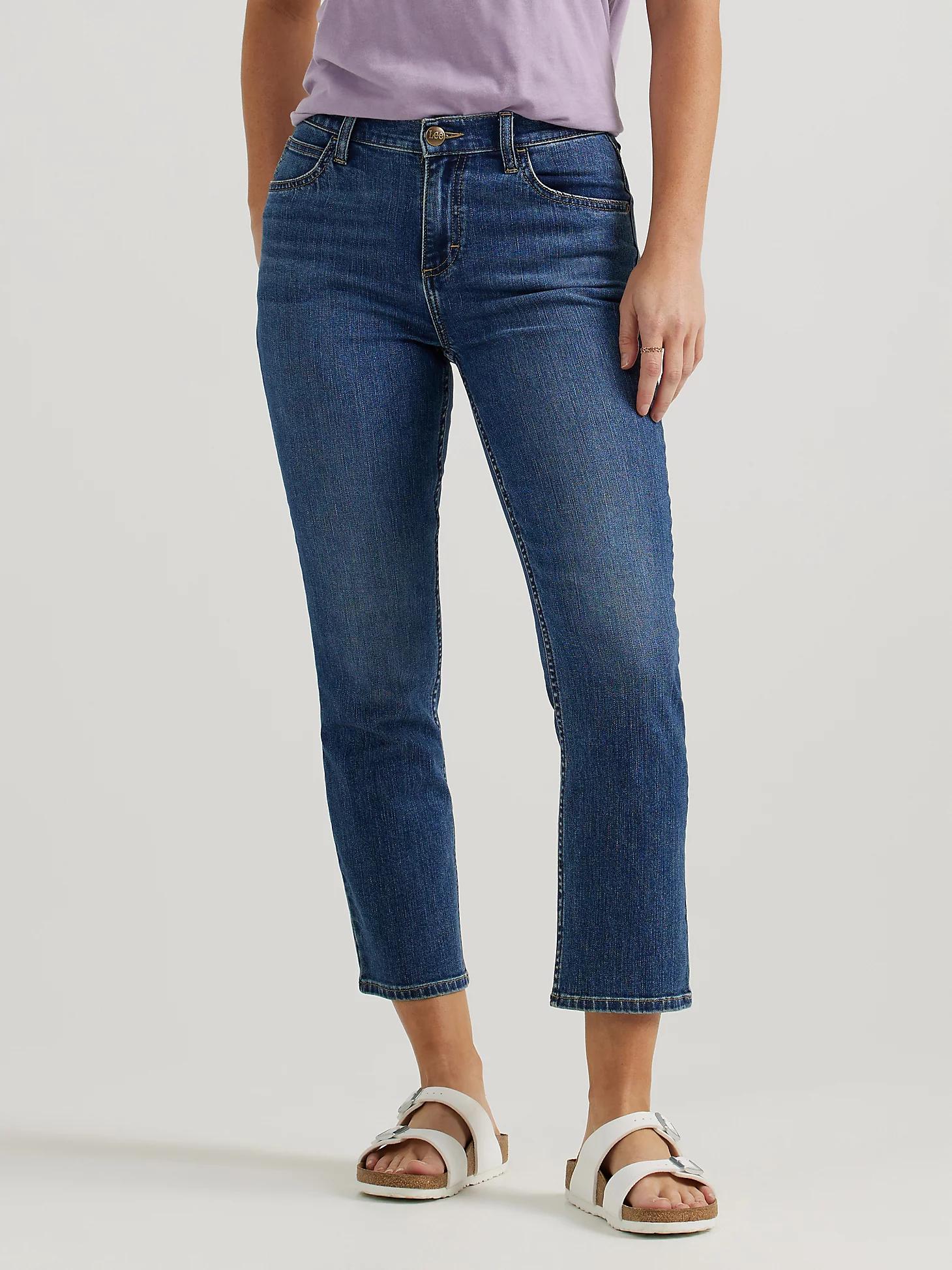 Women’s Legendary Regular Fit Capri | Women's Capris & Crops | Lee® Product Image