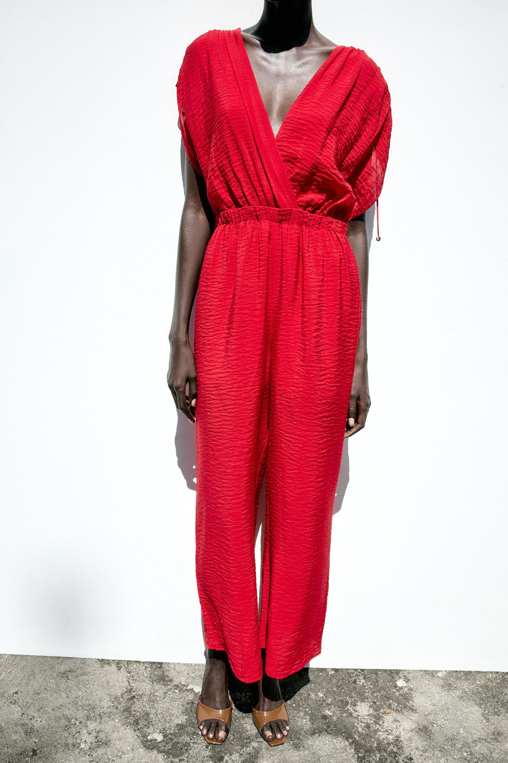 WIDE V-NECK JUMPSUIT Product Image