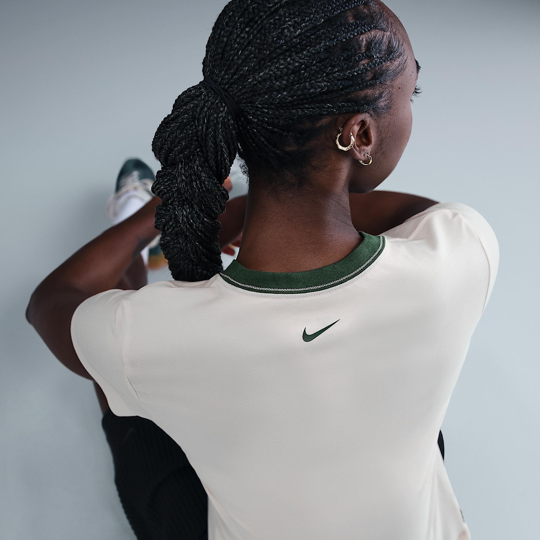 Womens Nike Sportswear Chill Knit Slim Cropped Graphic T-Shirt | IH7802-104 Product Image