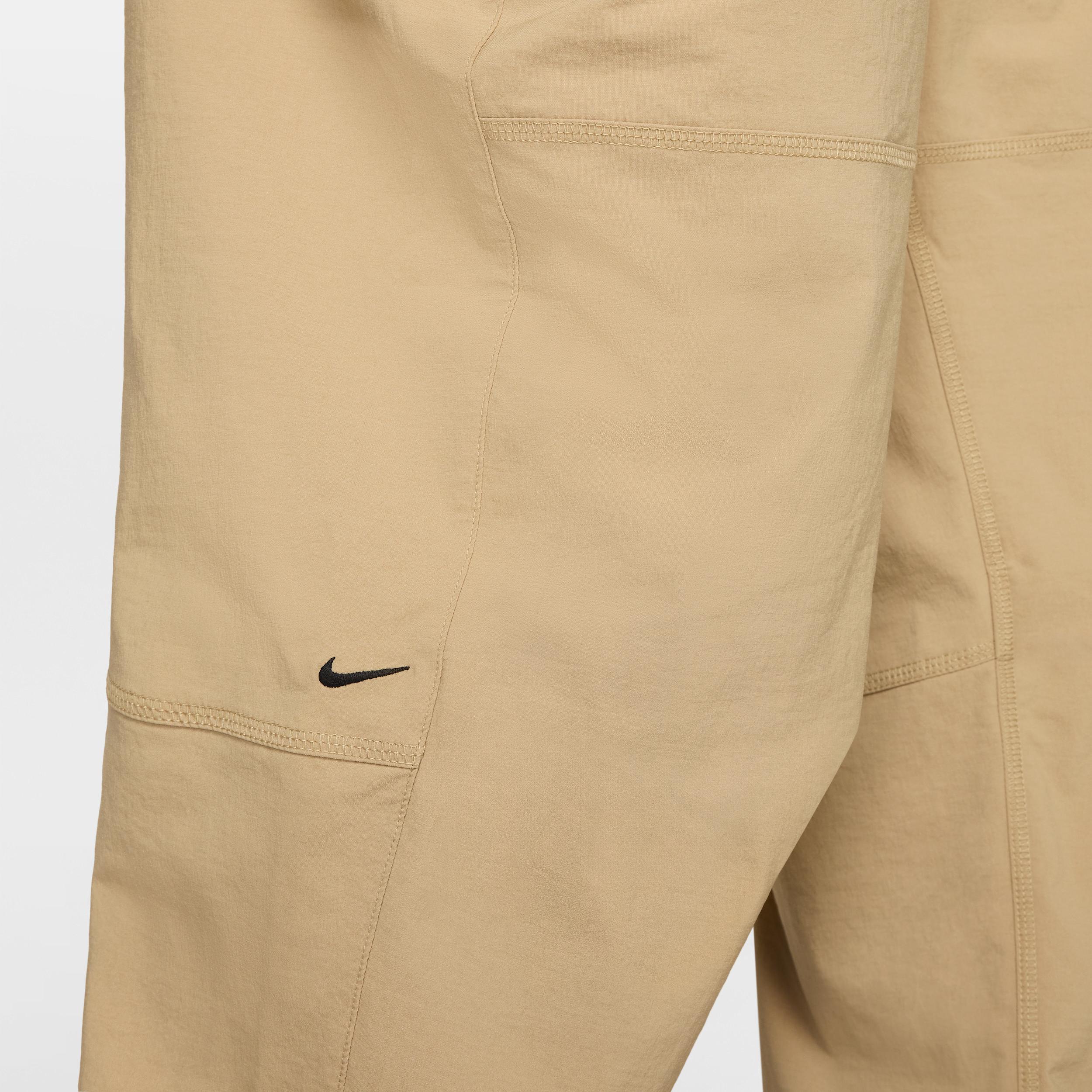 Nike Men's Tech Woven Oversized Pants Product Image