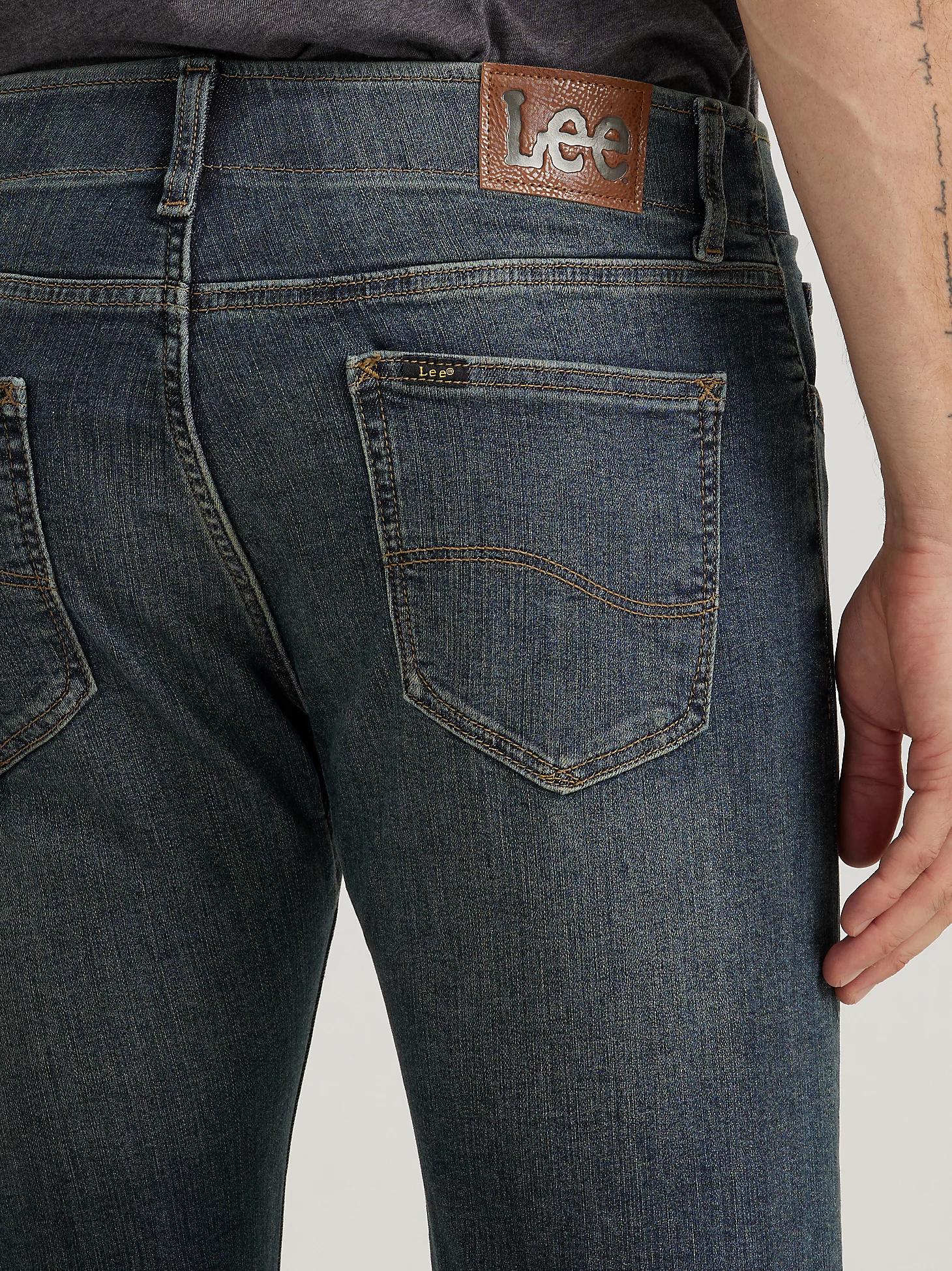 Men's Extreme Motion Slim Straight Jean | Lee® Product Image
