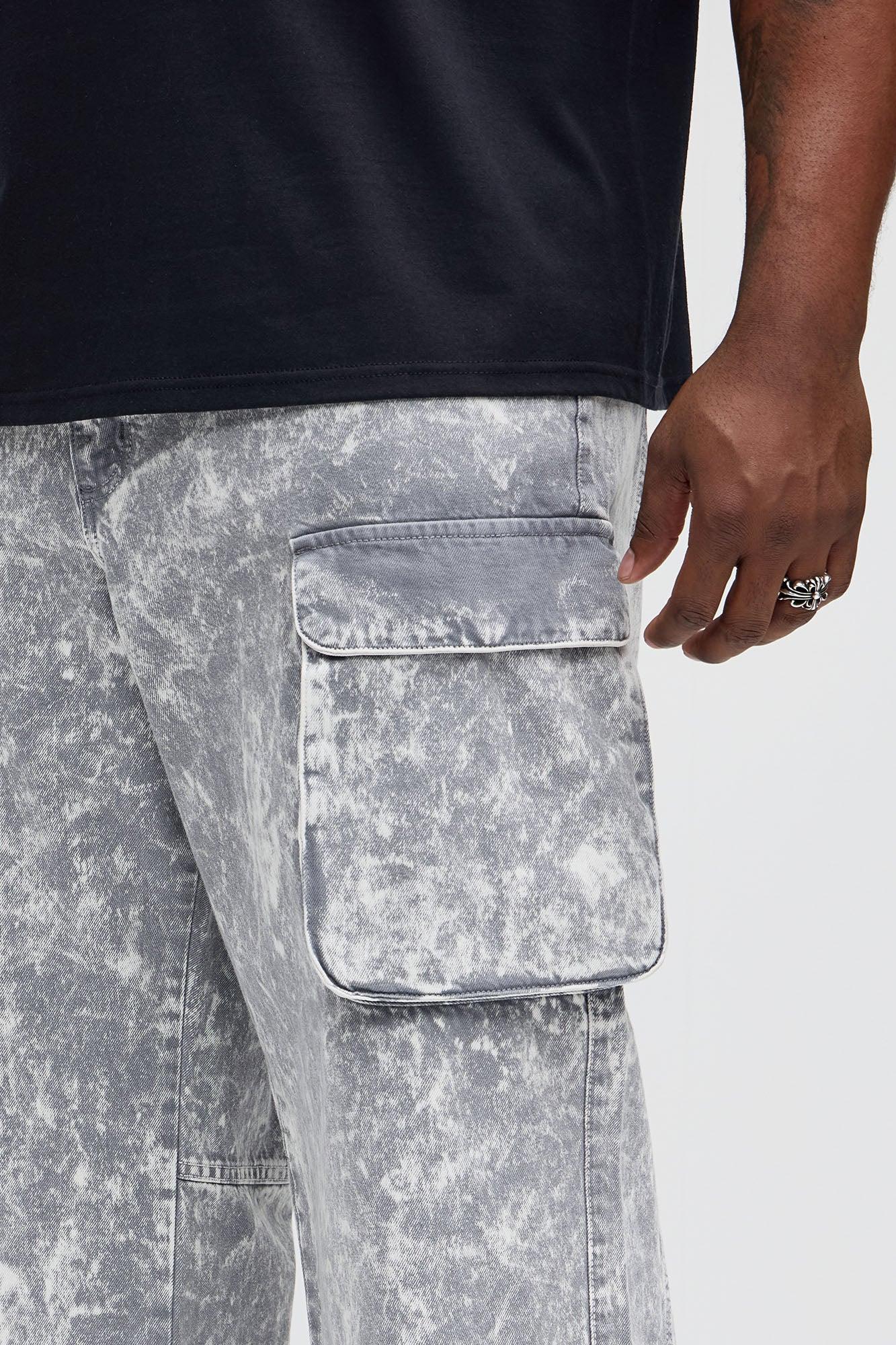 Baggy Clover Cargo Jeans - Grey Product Image