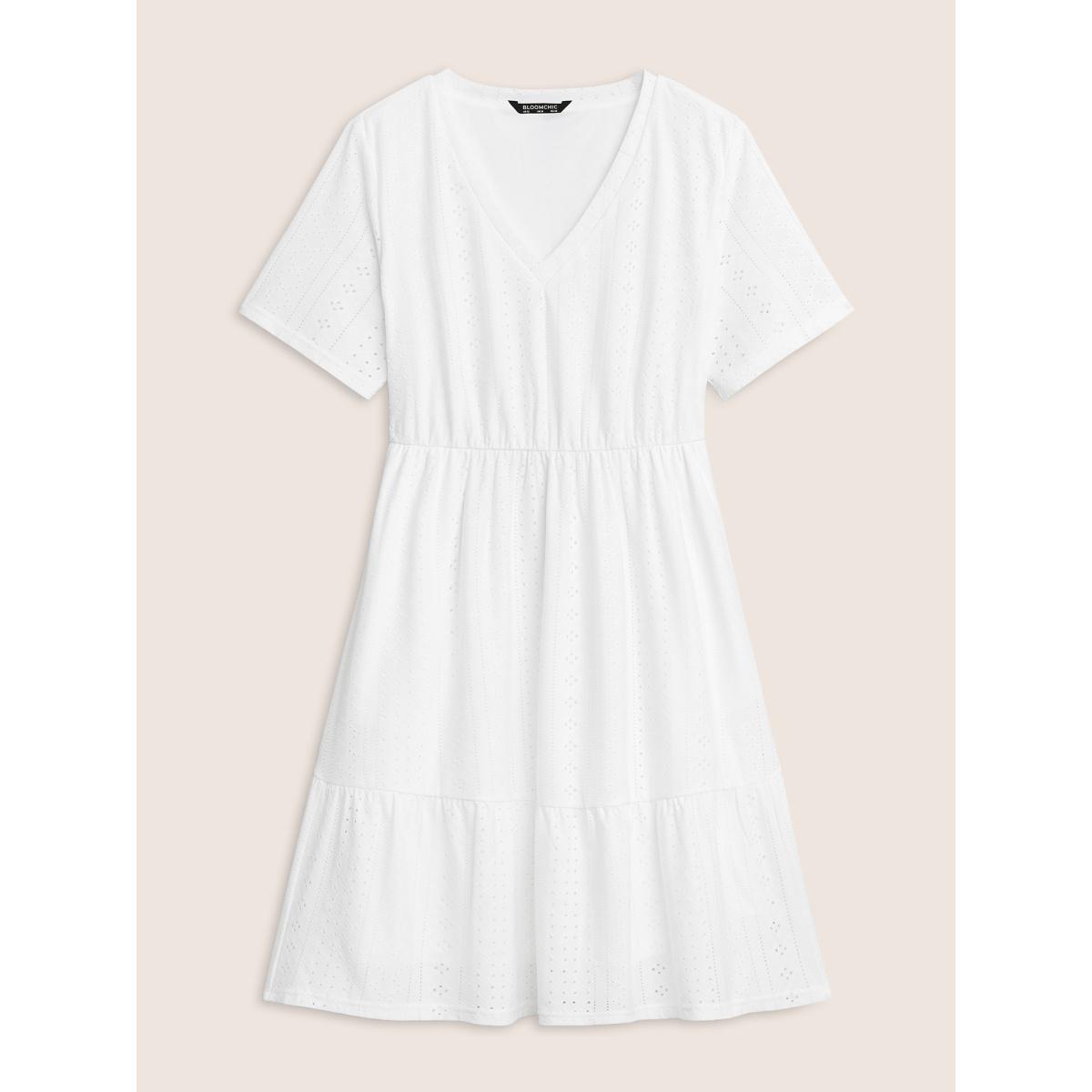 Plus Size Plain Broderie Anglaise Elastic Waist Dress Originalwhite Women Elegant Texture V-neck Short sleeve Curvy BloomChic 18-20/2X Product Image