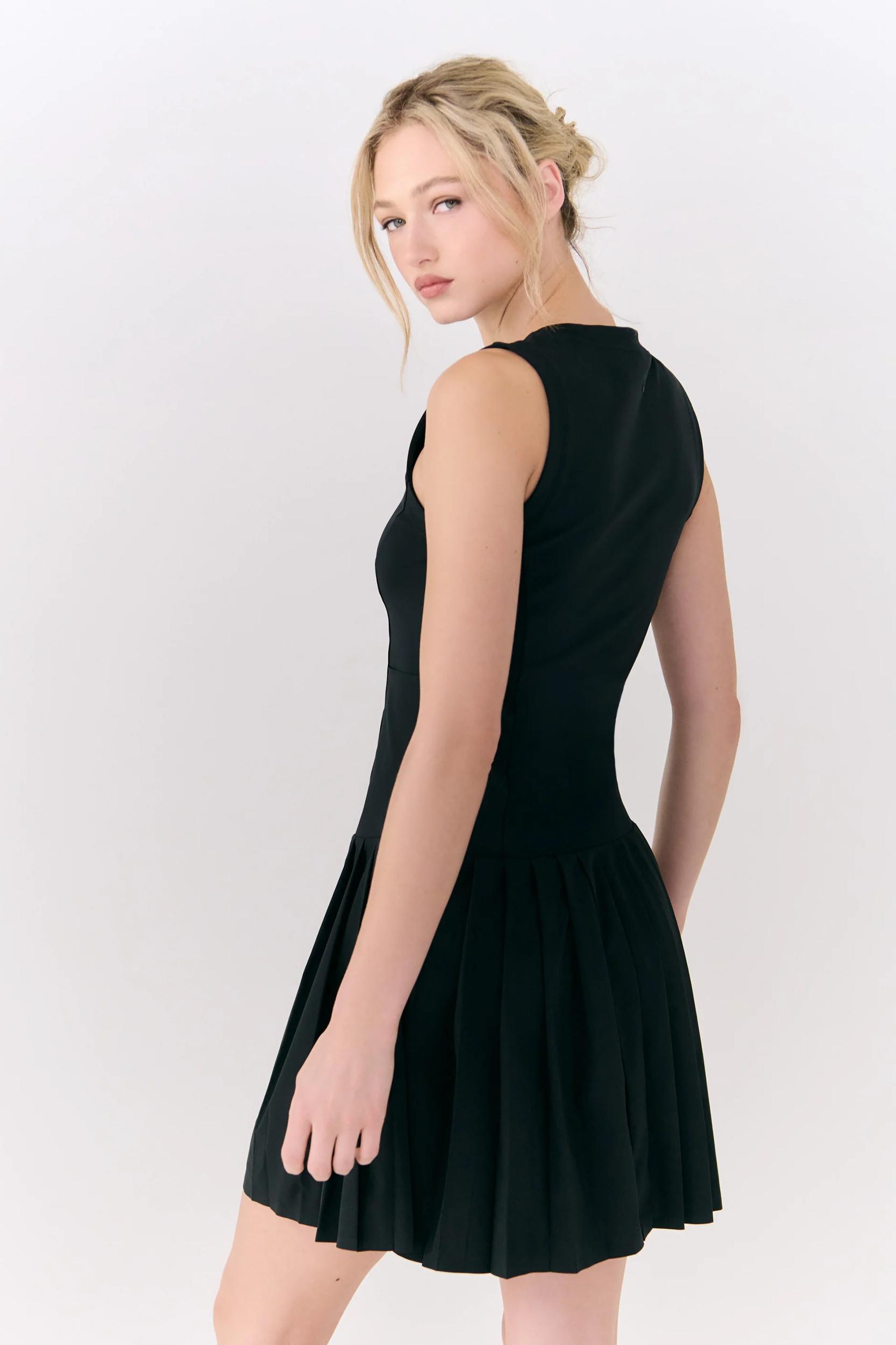Game Sleeveless Dress Product Image