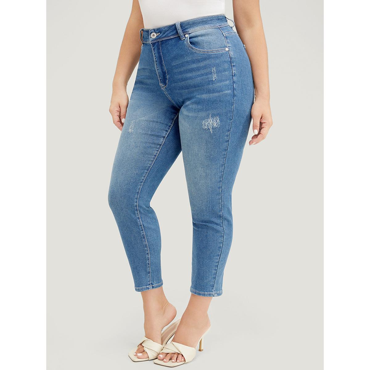 Plus Size Moderately Stretchy High Rise Dark Wash Cropped Jeans Women DarkBlue Casual Plain Medium stretch Side seam pocket Jeans BloomChic 20/2X Product Image