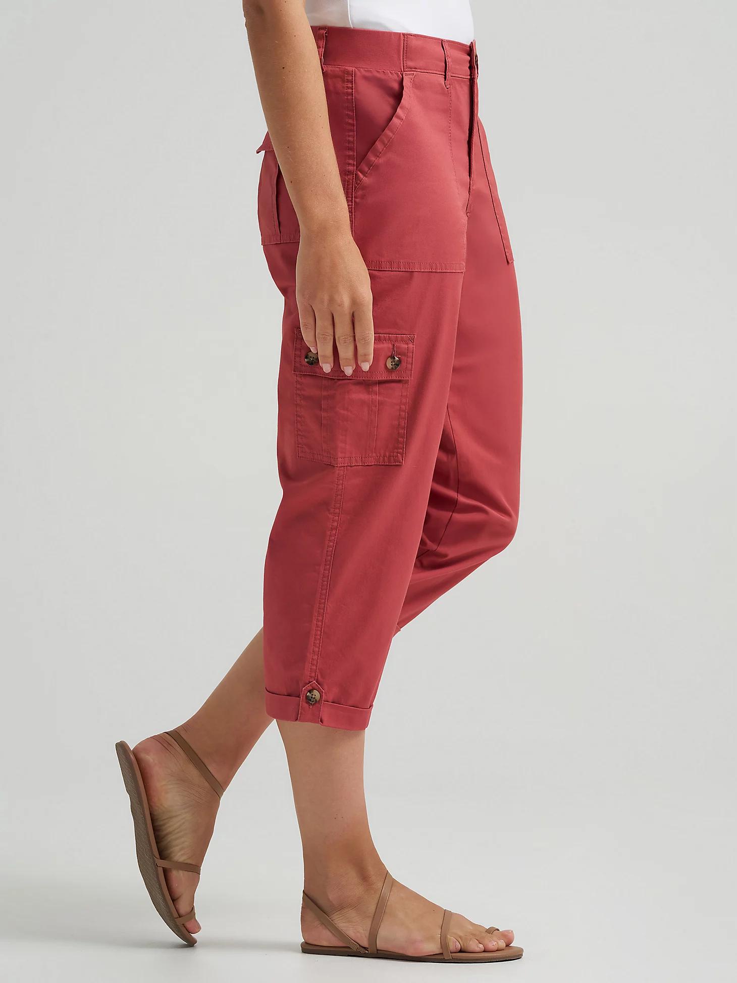 Women's Ultra Lux Comfort with Flex-to-Go Relaxed Fit Cargo Capri | Women's Capris & Crops | Lee® Product Image