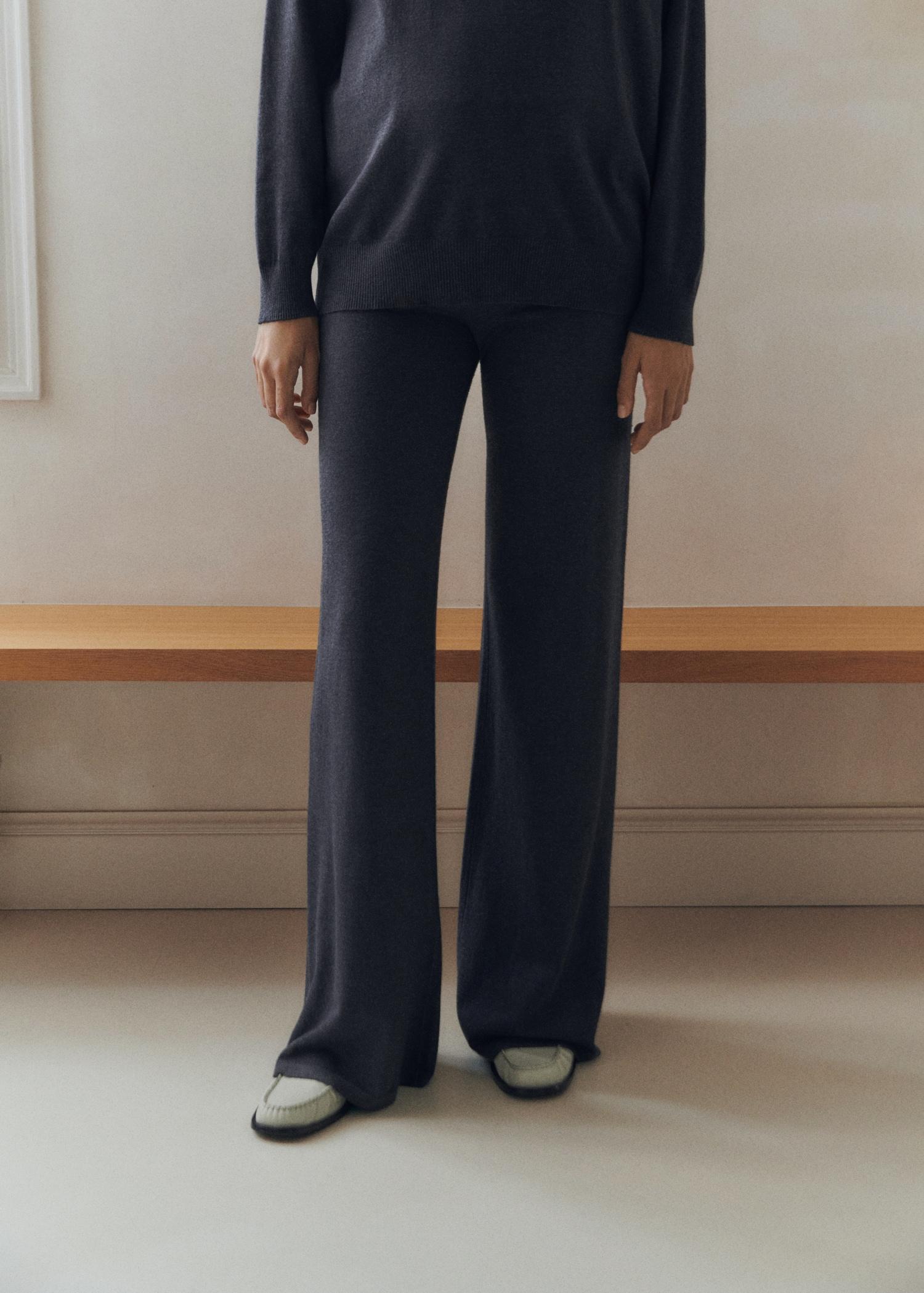 Wide-leg knitted maternity pants - Women | MANGO USA Product Image