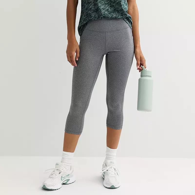 Women's Tek Gear® Ultrastretch Pocket High-Waisted Capri Leggings,  Product Image