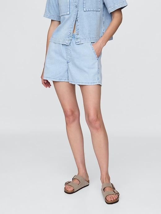 Mid Rise Easy Denim Boxer Shorts Product Image