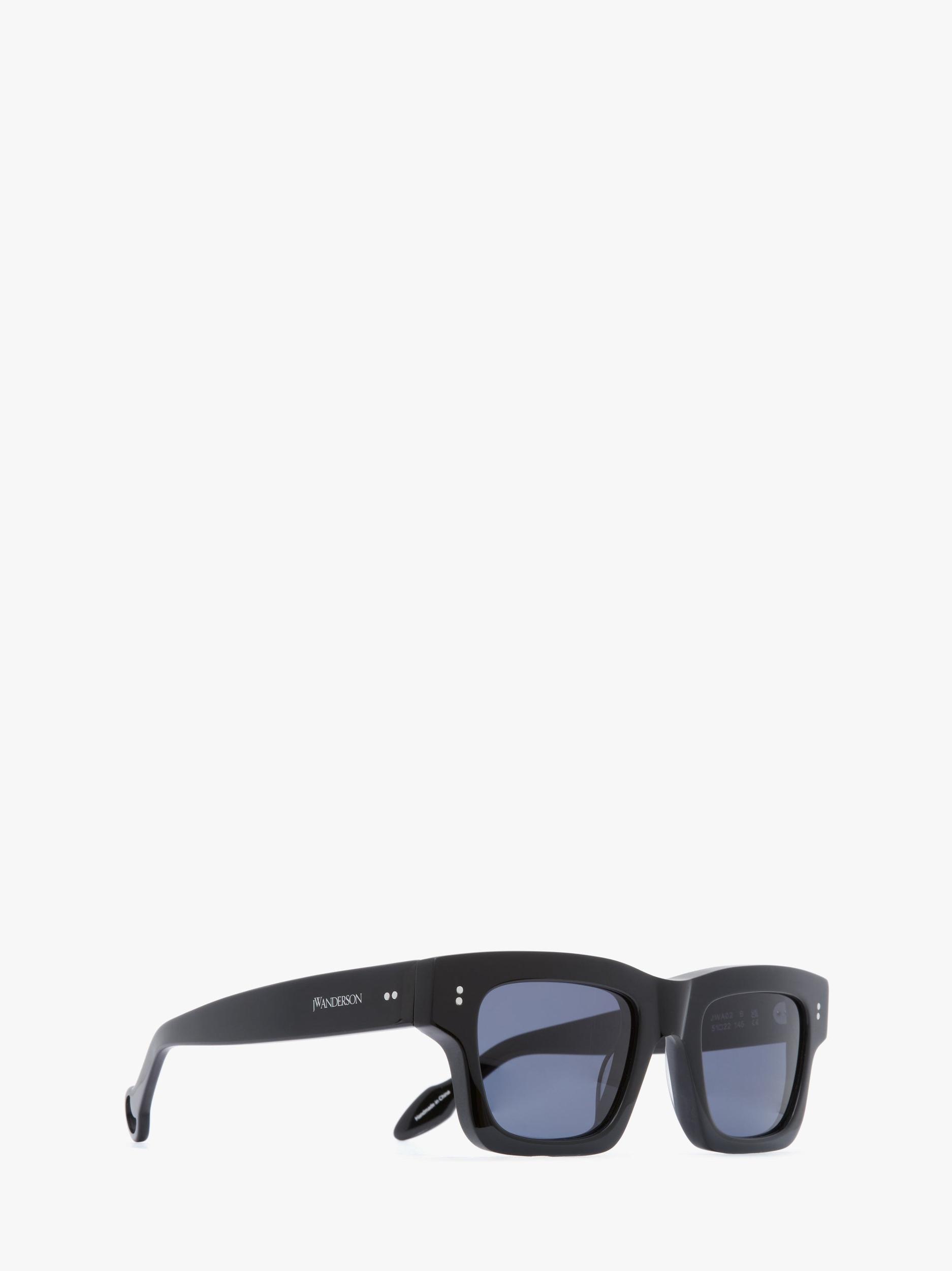 JWA002 - Rectangular Sunglasses Product Image
