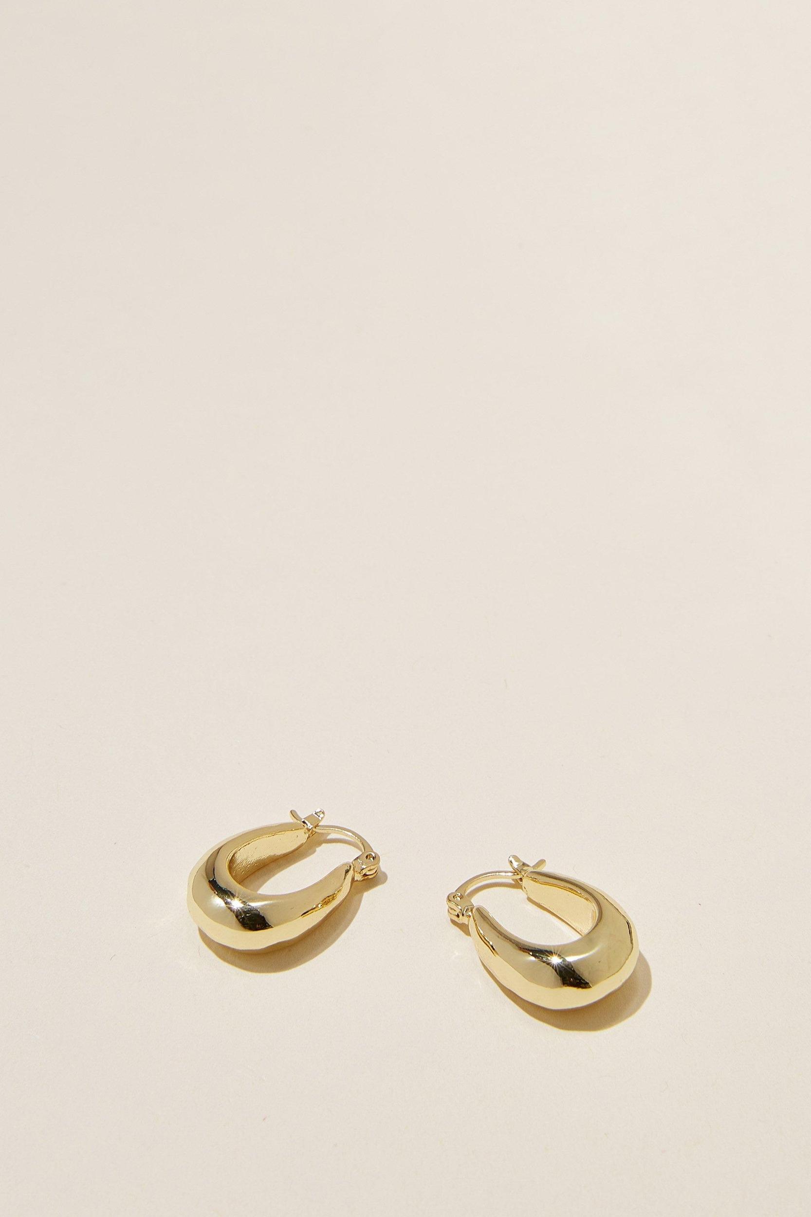 Mid Hoop Earring Product Image