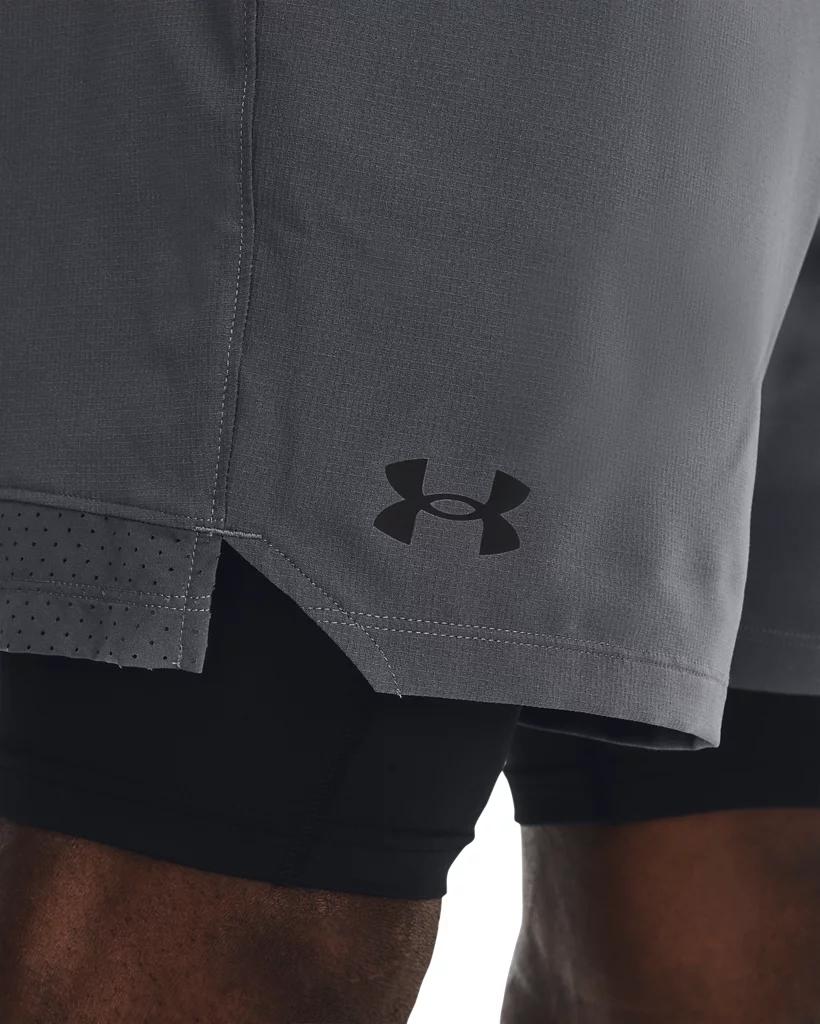 UA Vanish Woven Product Image