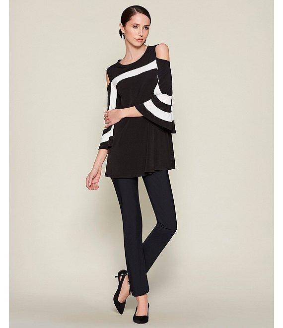 IC Collection Crew Neck Cold Shoulder 3/4 Sleeve Trim Top Product Image