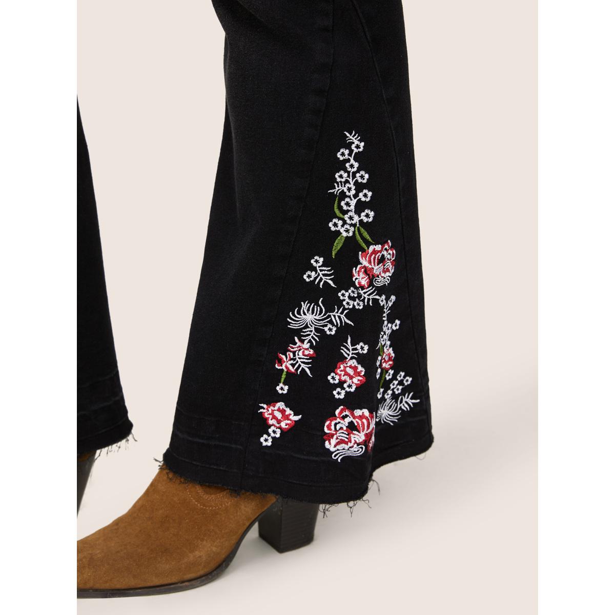 Plus Size Floral Embroidered Raw Hem Bootcut Jeans Women Black Elegant Plants Non High stretch Slanted pocket Jeans BloomChic 30/6X Product Image