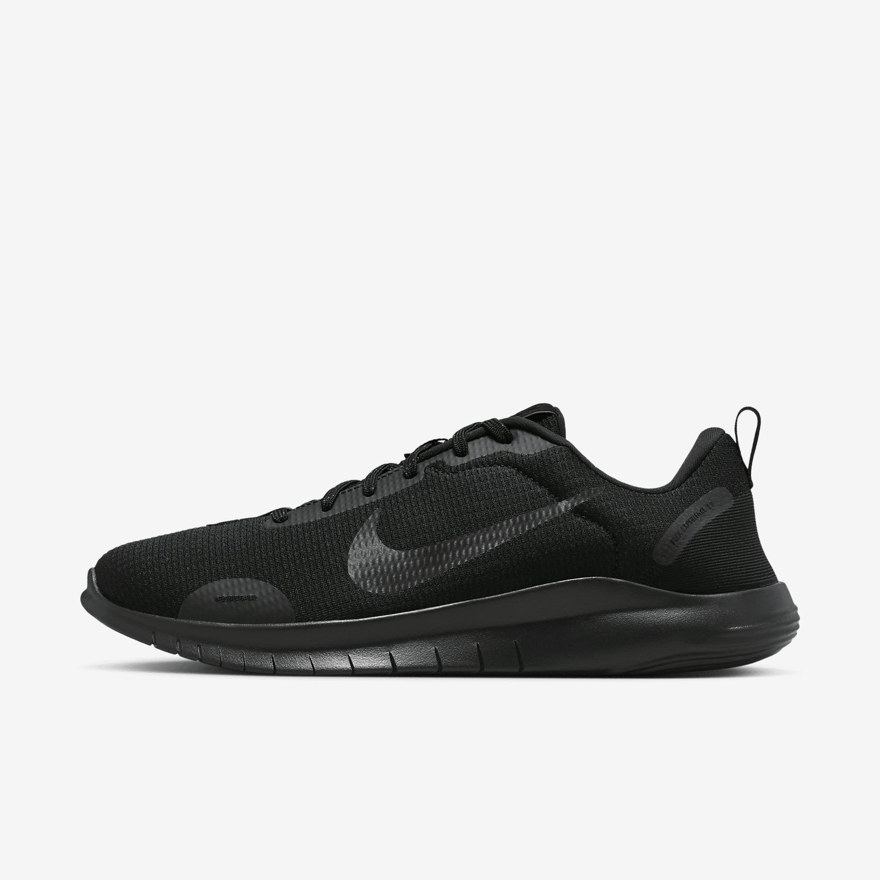 Nike Men's Air Max Nuaxis Shoes Product Image