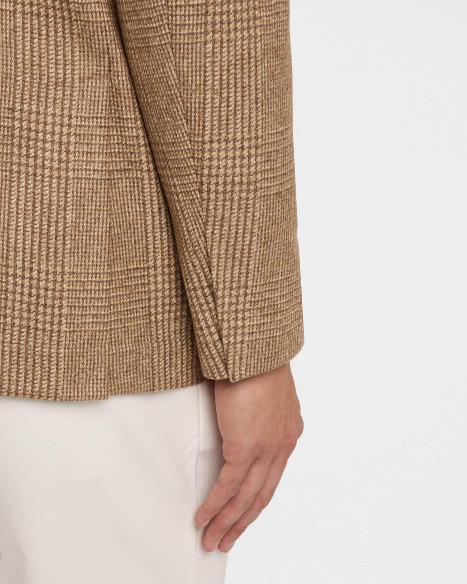 Men's Prince of Wales Single-Breasted Sport Coat Product Image