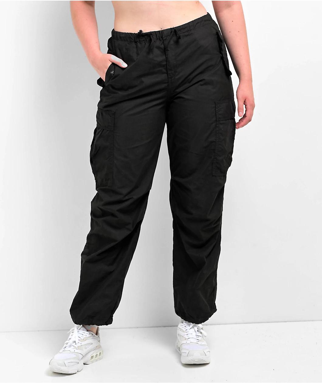 Unionbay Logan Black Cargo Pants Product Image