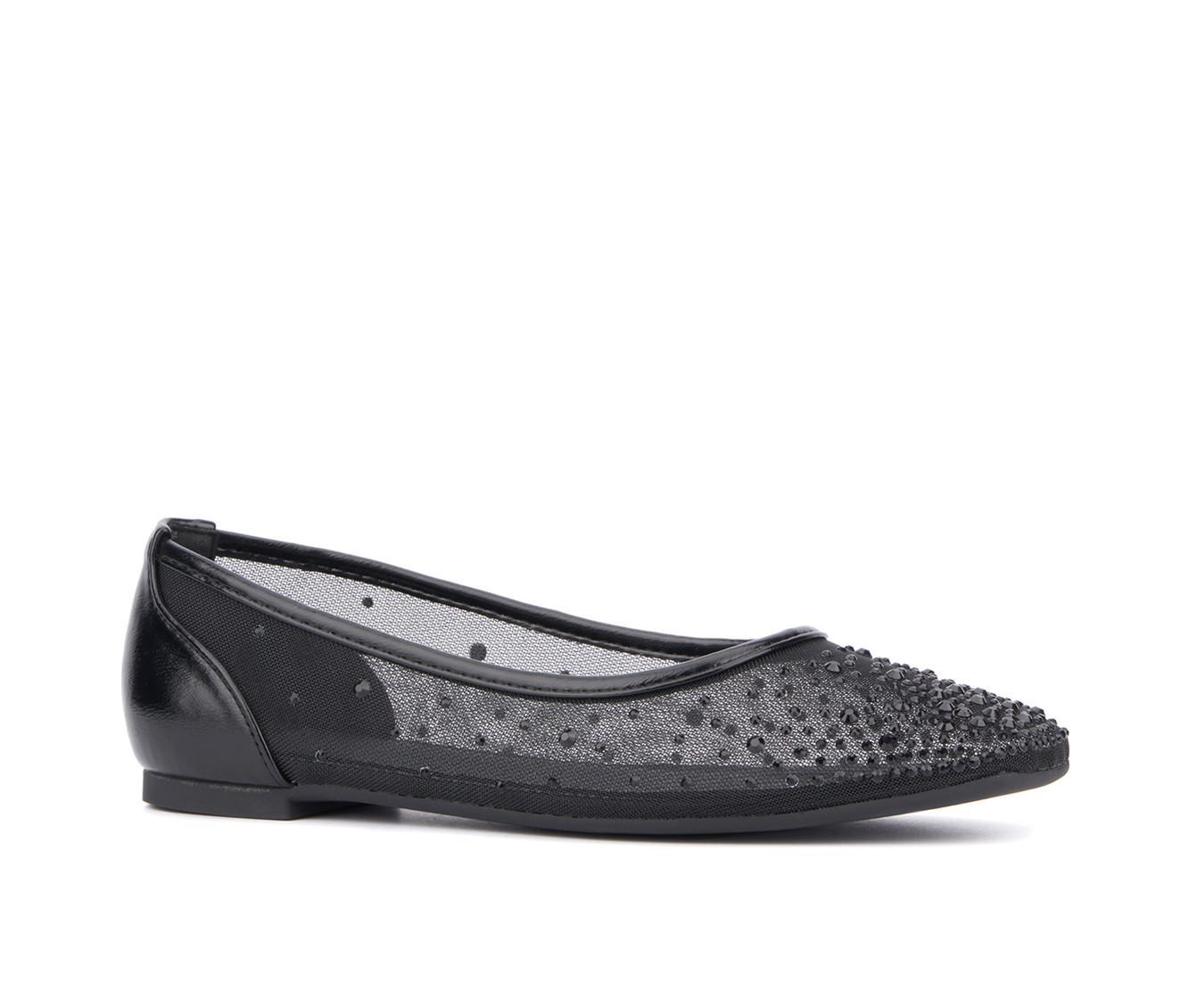 Women's New York and Company Priya Flats Product Image