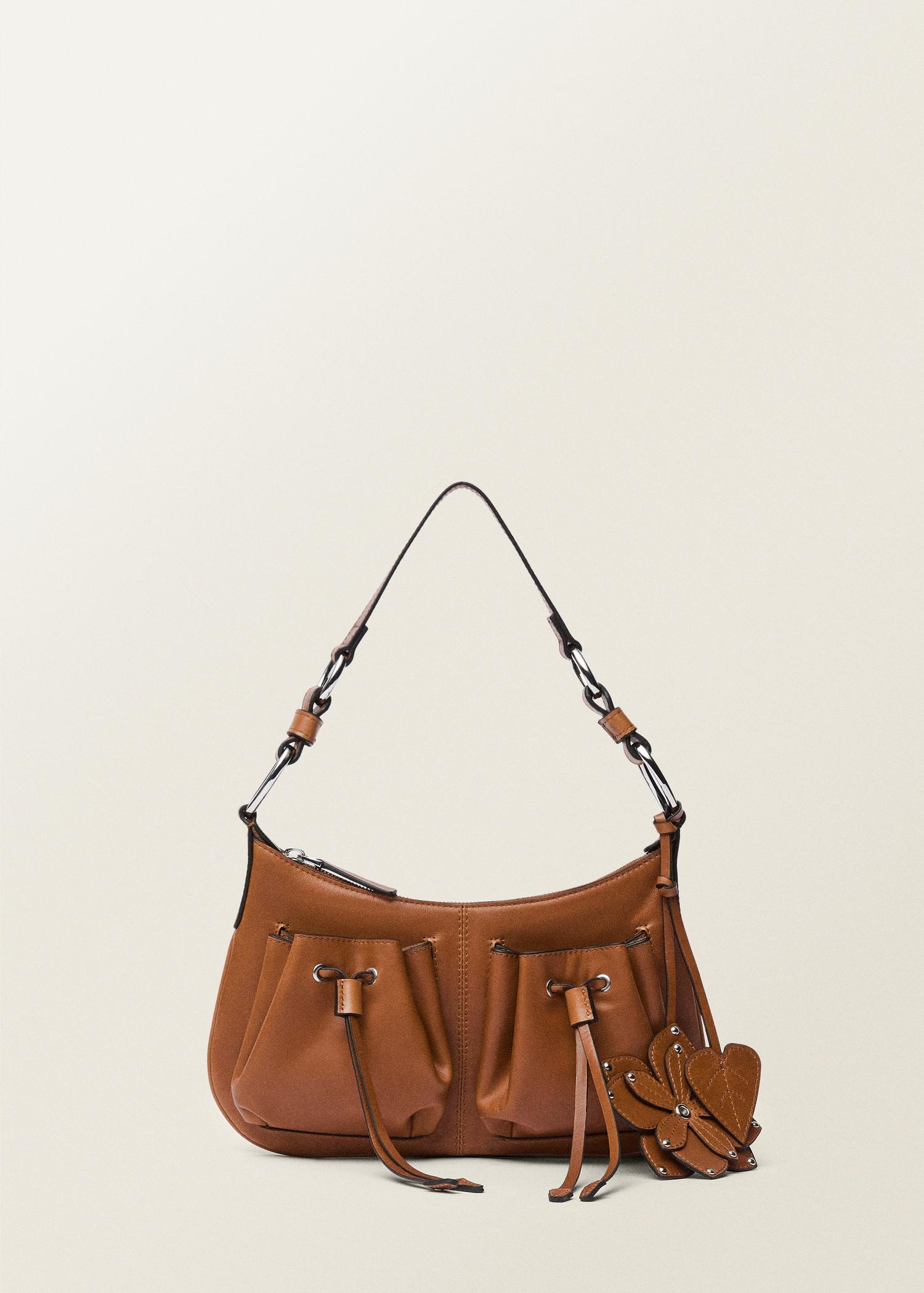 Leather shoulder bag with gathered pockets - Women | MANGO USA Product Image