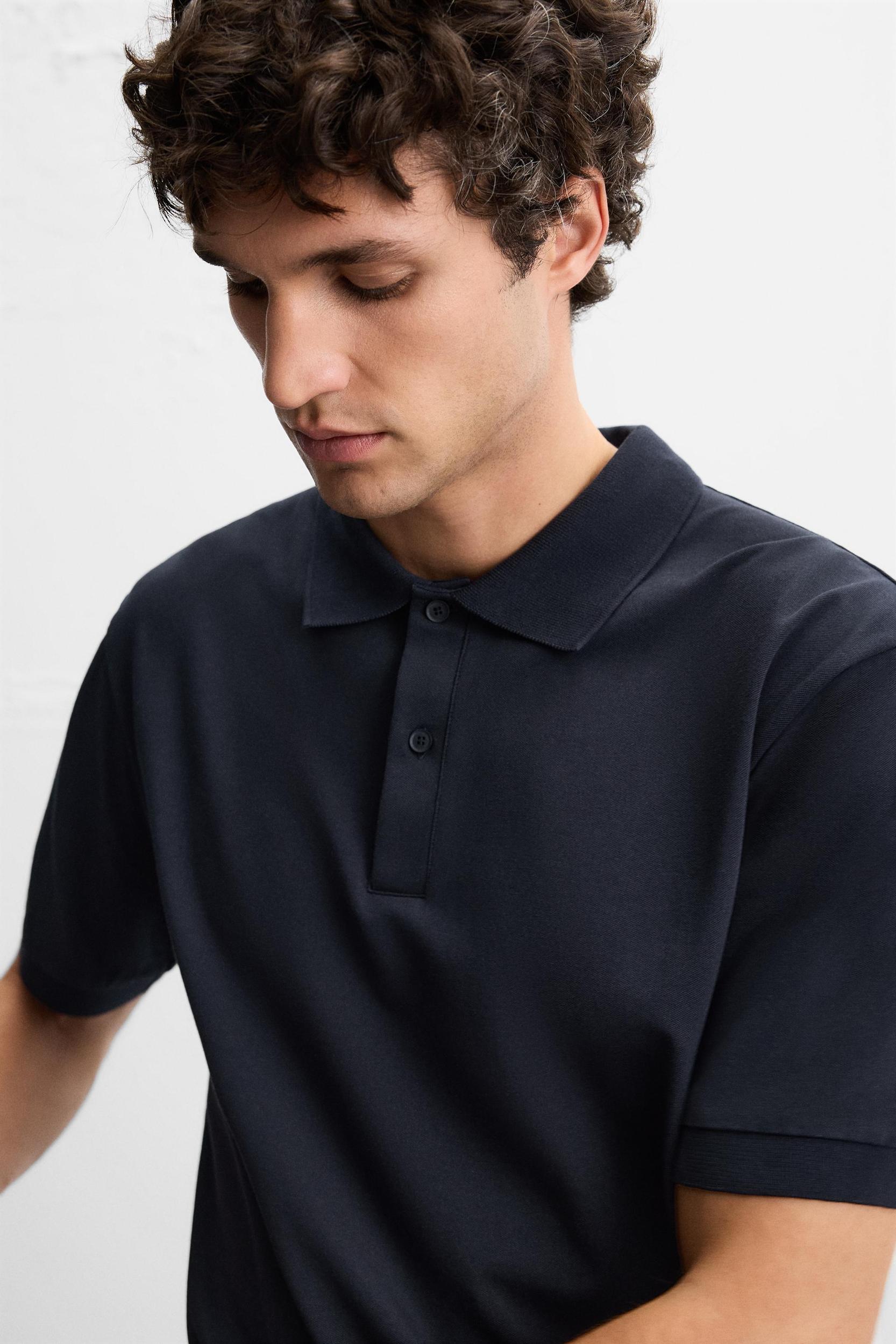 BASIC TEXTURED WEAVE PIQUÉ POLO Product Image