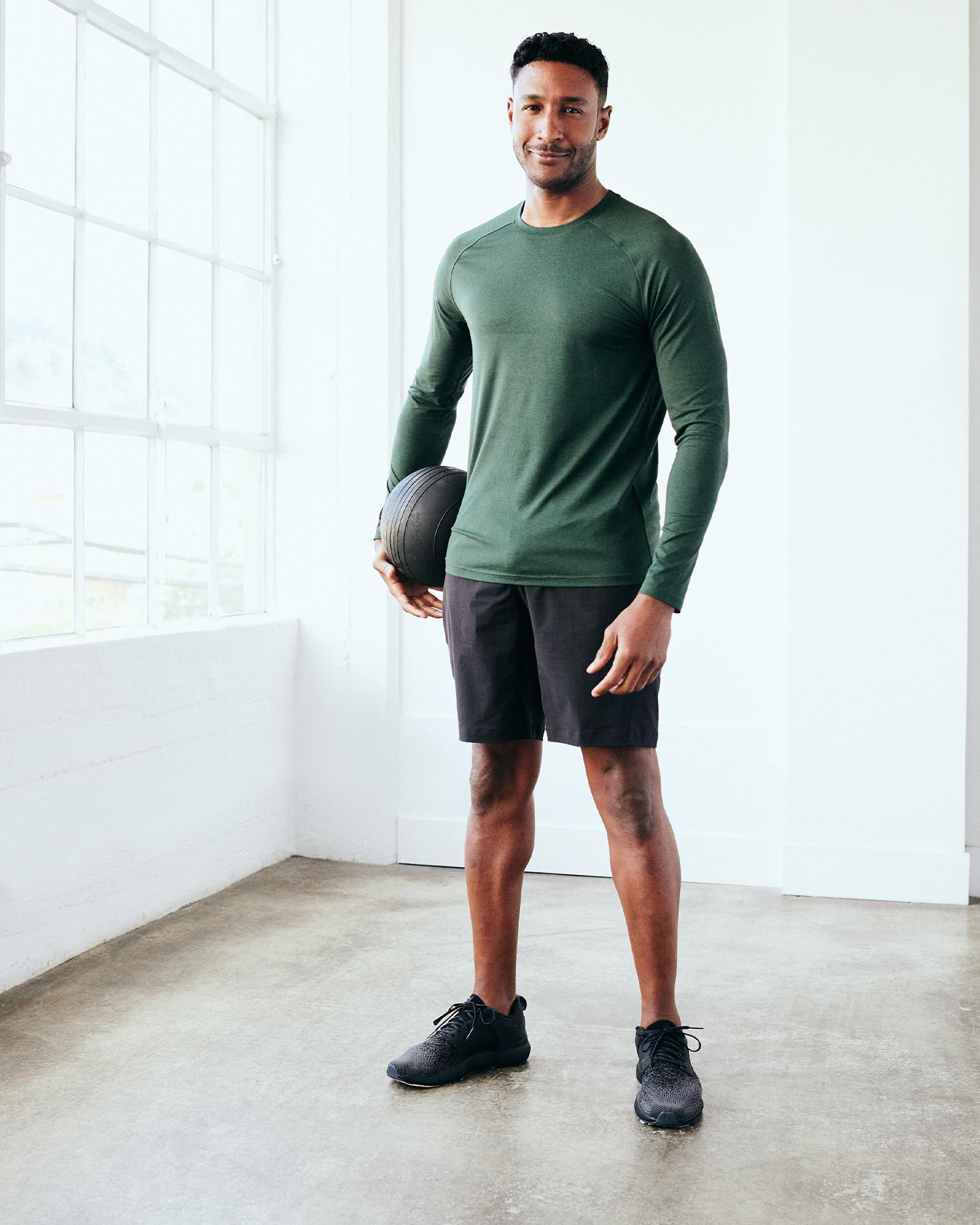 Quince | Men's Flowknit Breeze Performance Long Sleeve T-Shirt Size XS, 100% Polyester Product Image