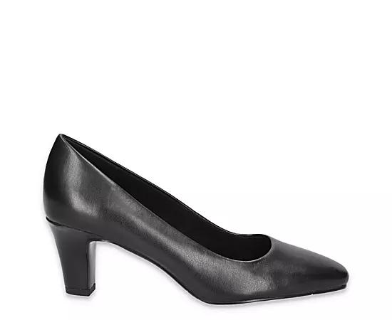 Easy Street Womens Poet Pump Product Image