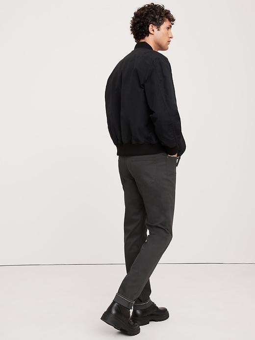 Slim Traveler Pant 2.0 Product Image