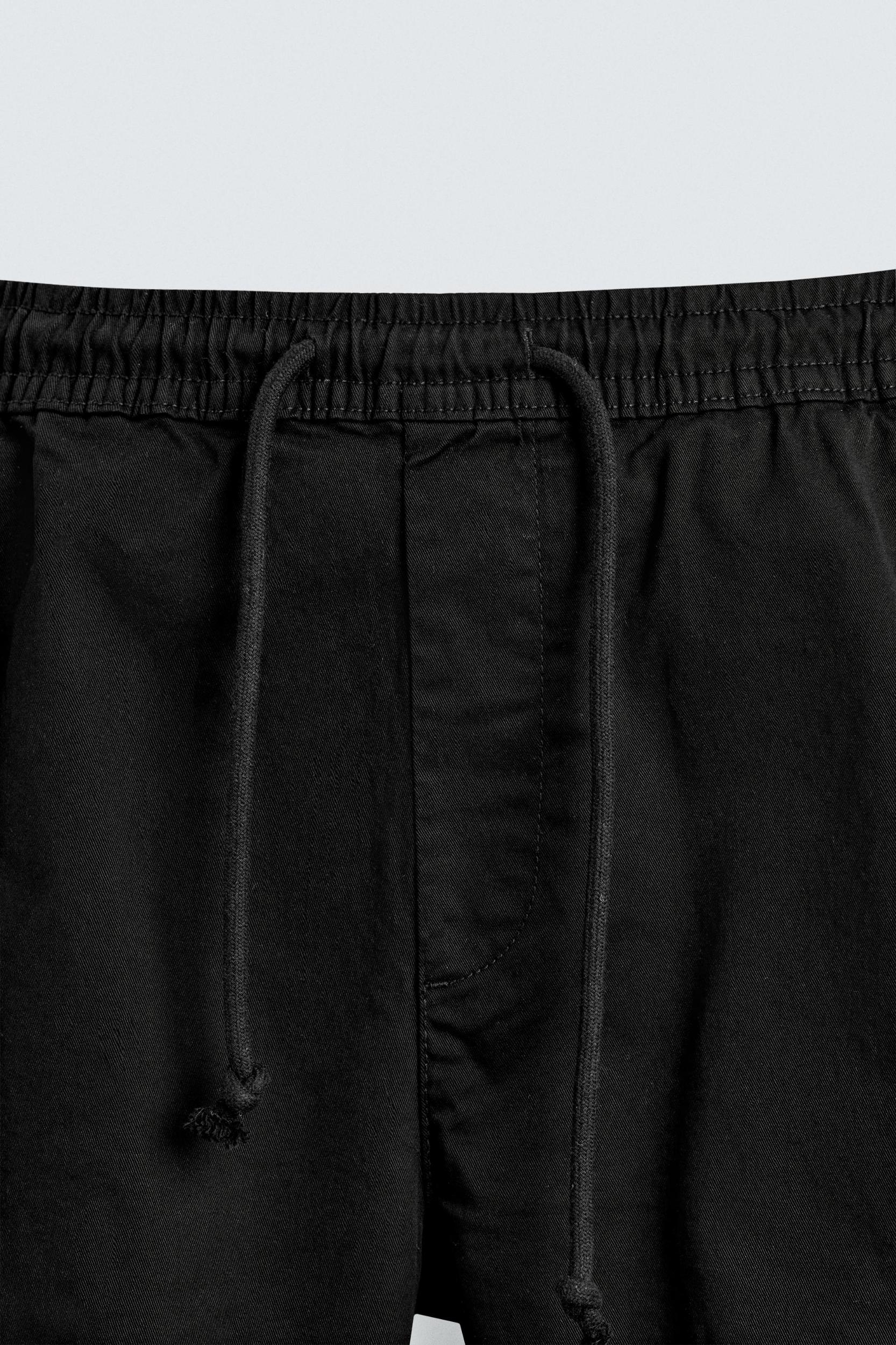 SLIM FIT CARGO PANTS Product Image