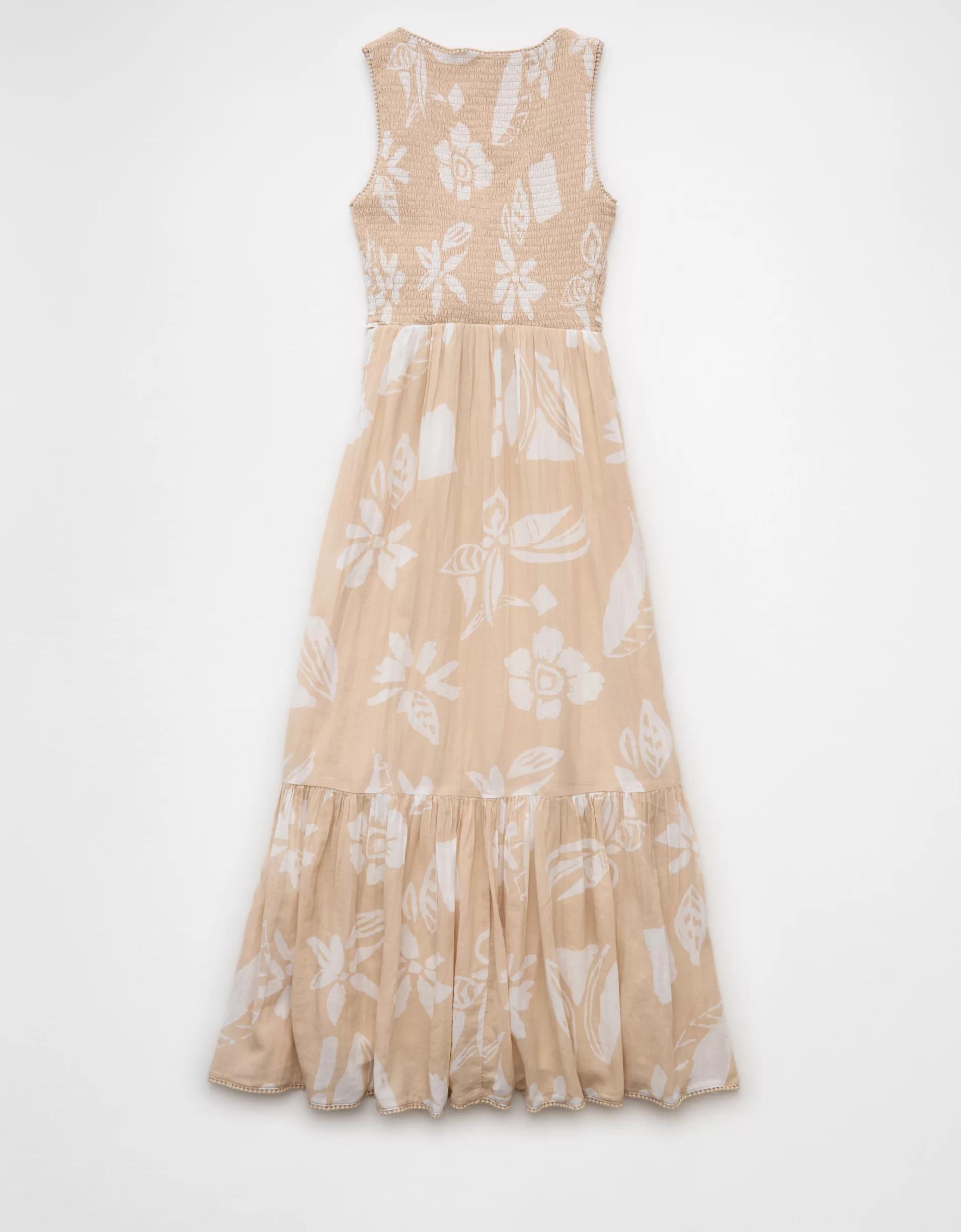 AE V-Neck Cut-Out Maxi Dress Product Image