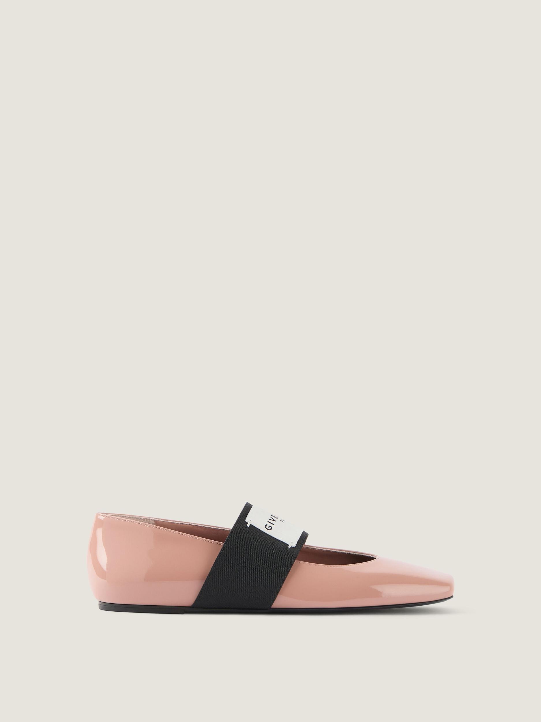 Sliced Square ballerinas in patent leather Product Image