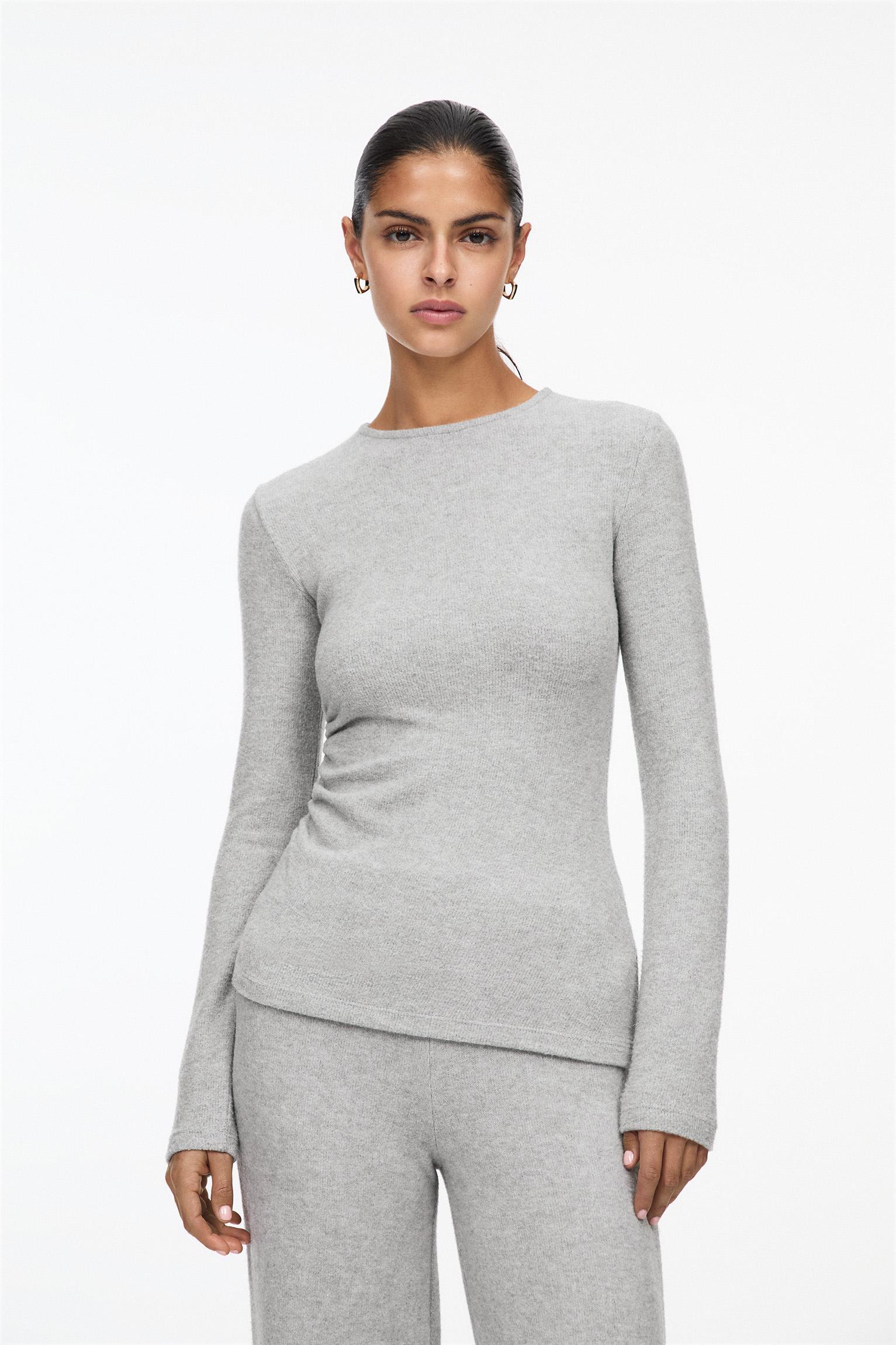 Long sleeve knit T-shirt Product Image