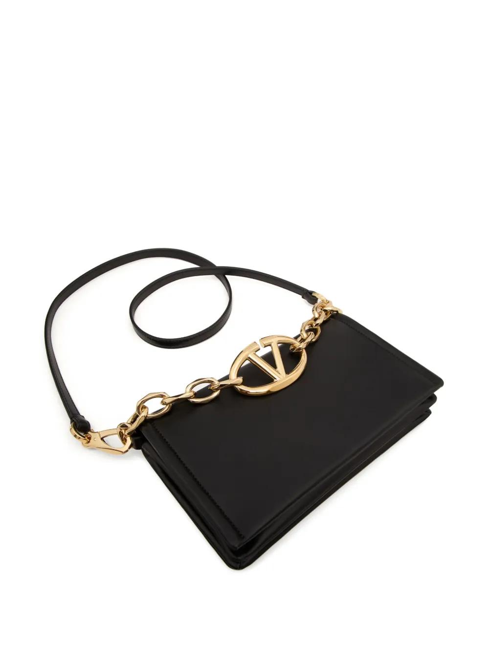 VLogo chain shoulder bag Product Image