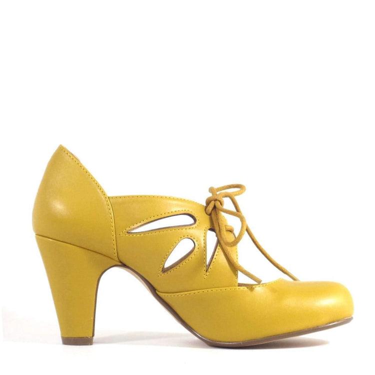 Christie Vintage Inspired Heels Product Image