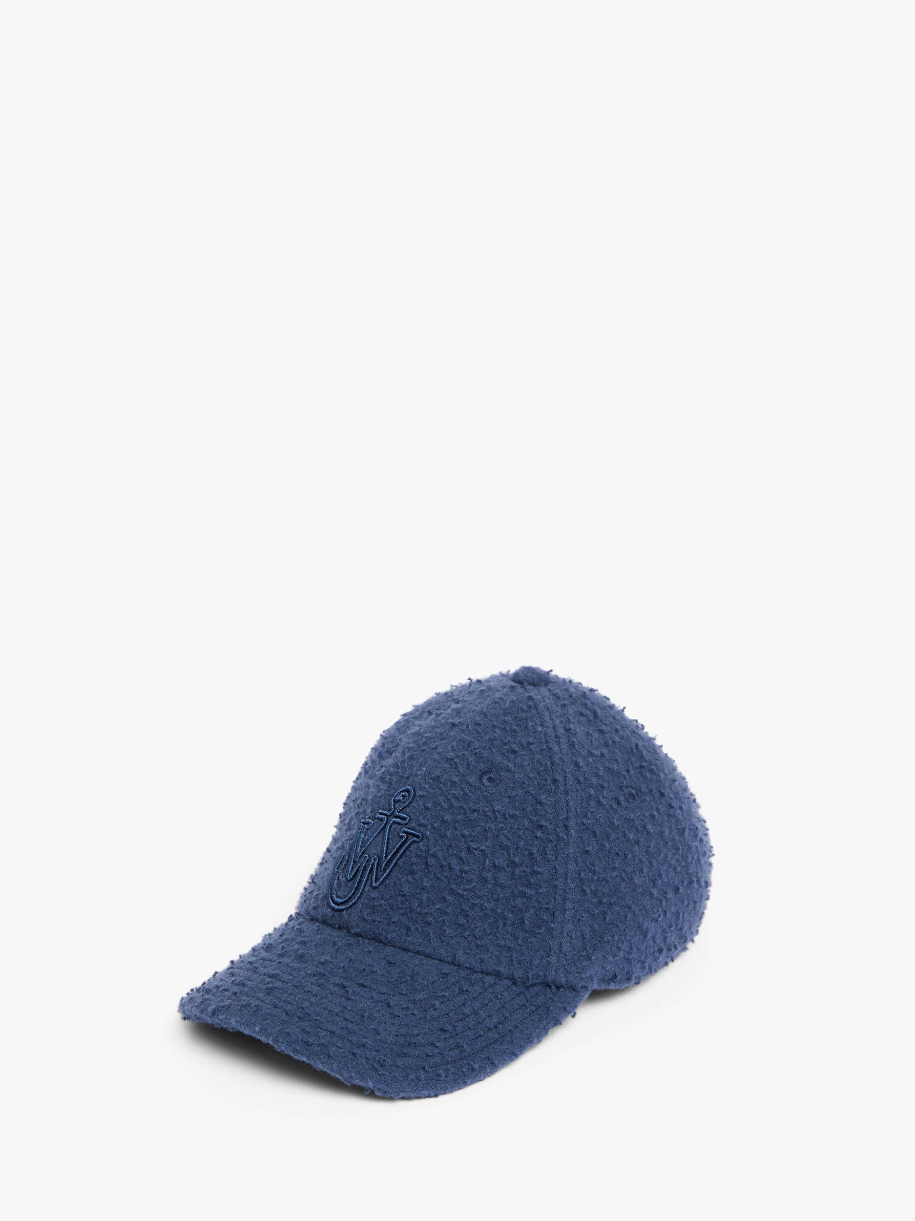 BASEBALL CAP Product Image