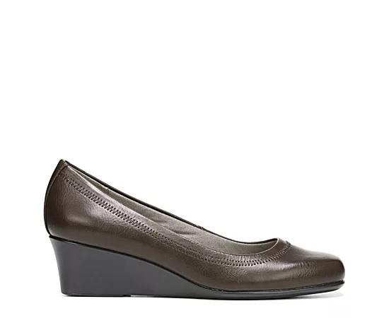 Lifestride Womens Groovy Pump Product Image