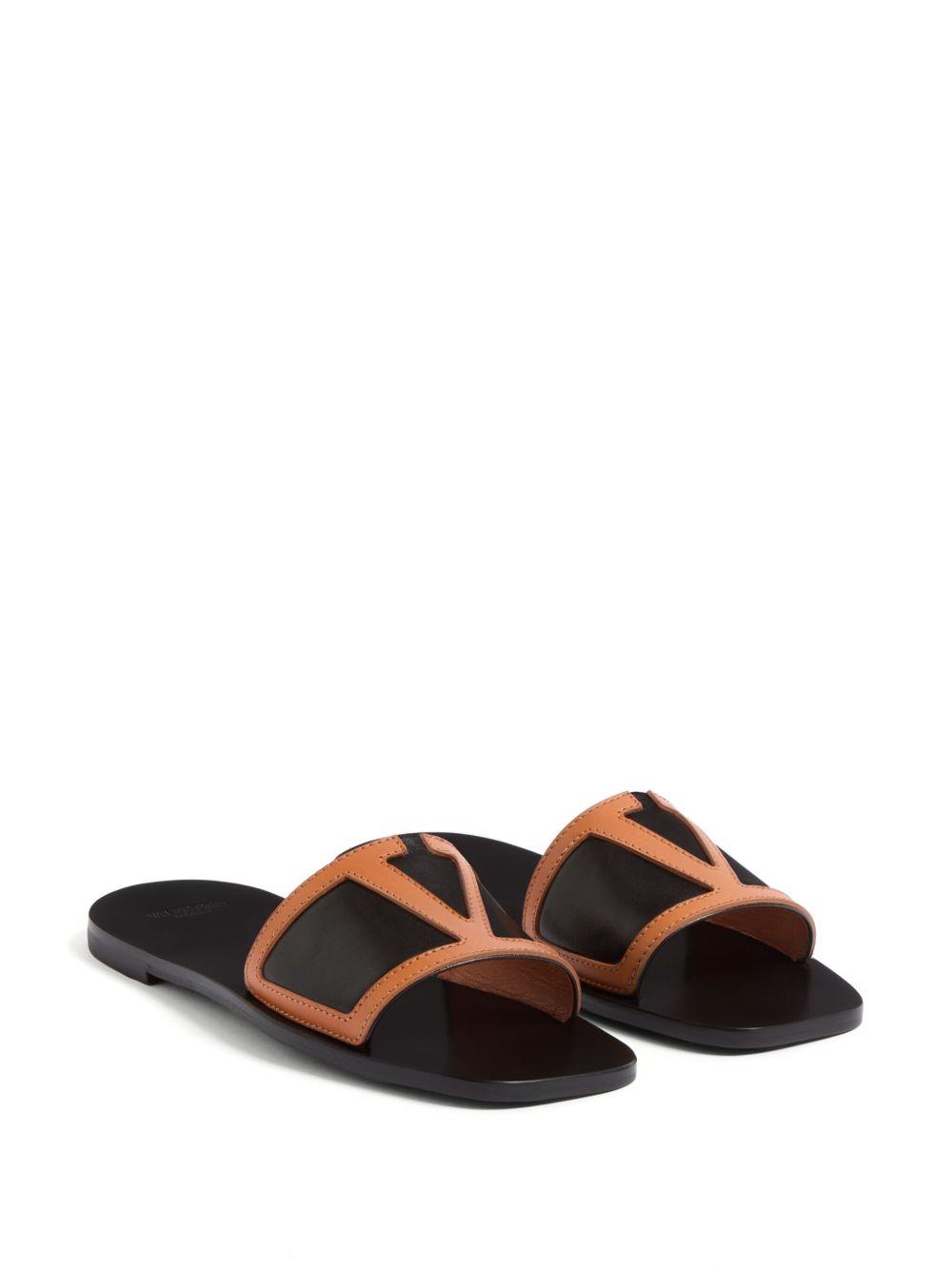 VALENTINO GARAVANI Viva Superstar Slide Sandal In Nappa Leather In Black Product Image