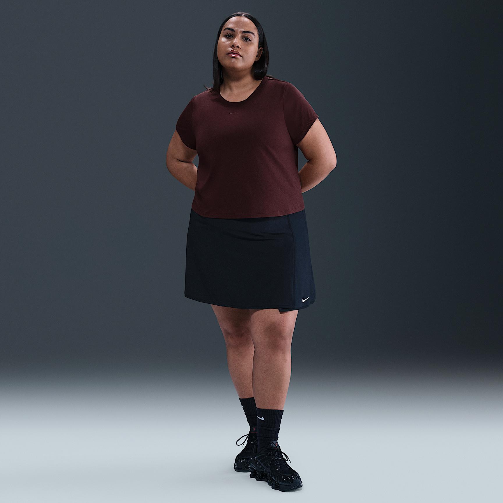 Womens Nike Sportswear Chill Knit Cropped T-Shirt (Plus Size) | FZ2479-652 Product Image